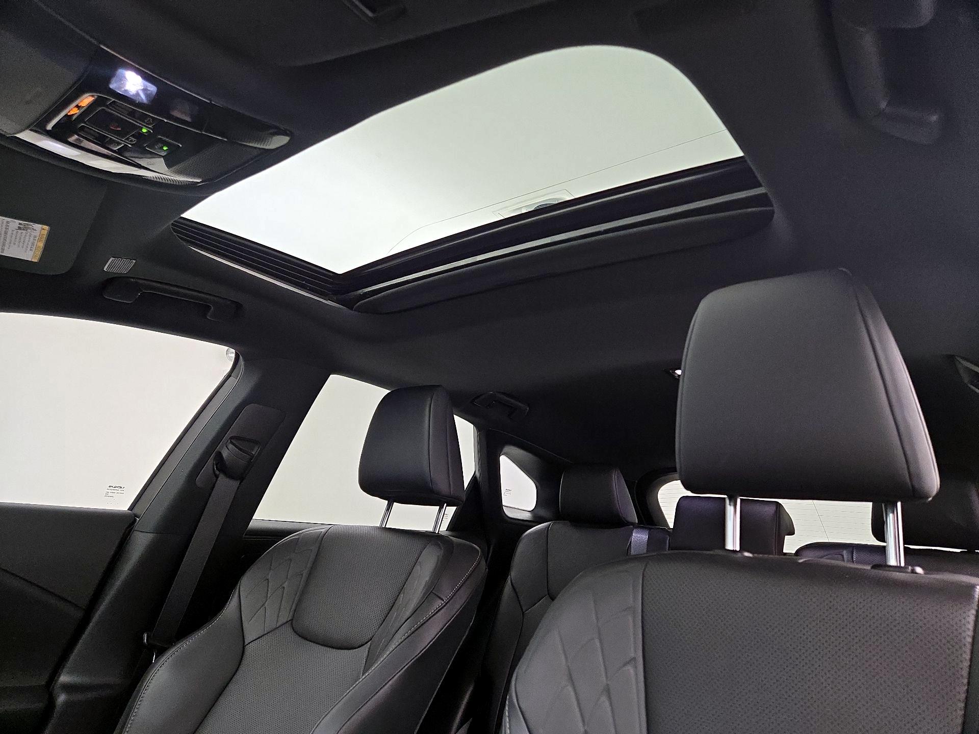 Thumbnail: 2023 Lexus RX - 19