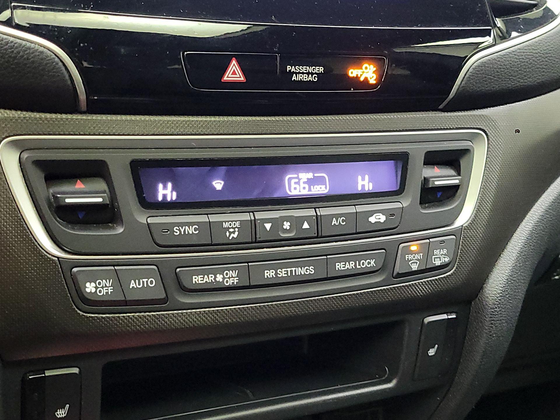 Thumbnail: 2022 Honda Pilot - 17