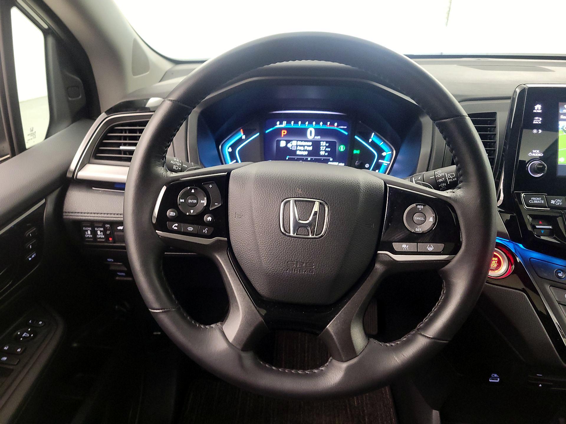 Thumbnail: 2023 Honda Odyssey - 10