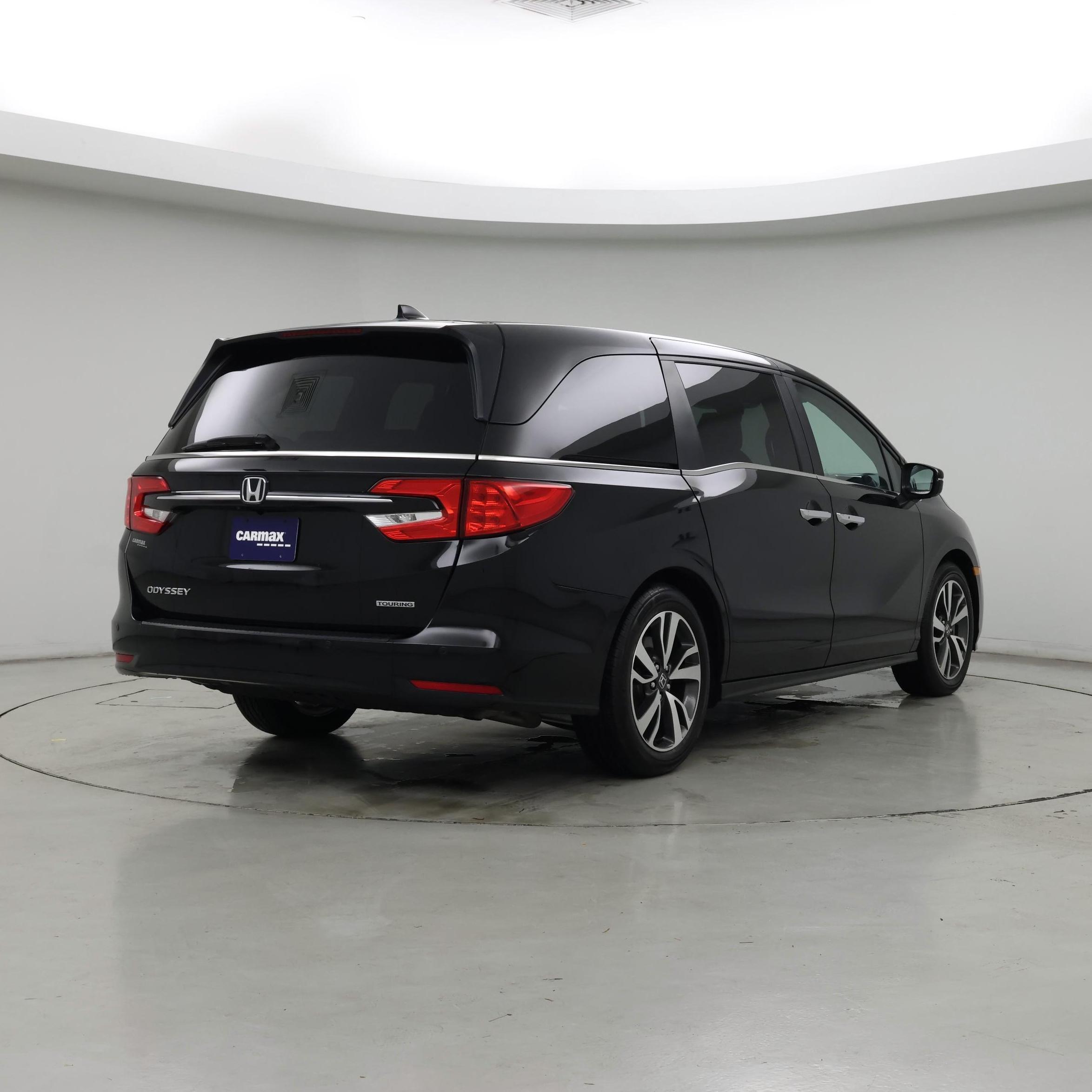 Thumbnail: 2023 Honda Odyssey - 8