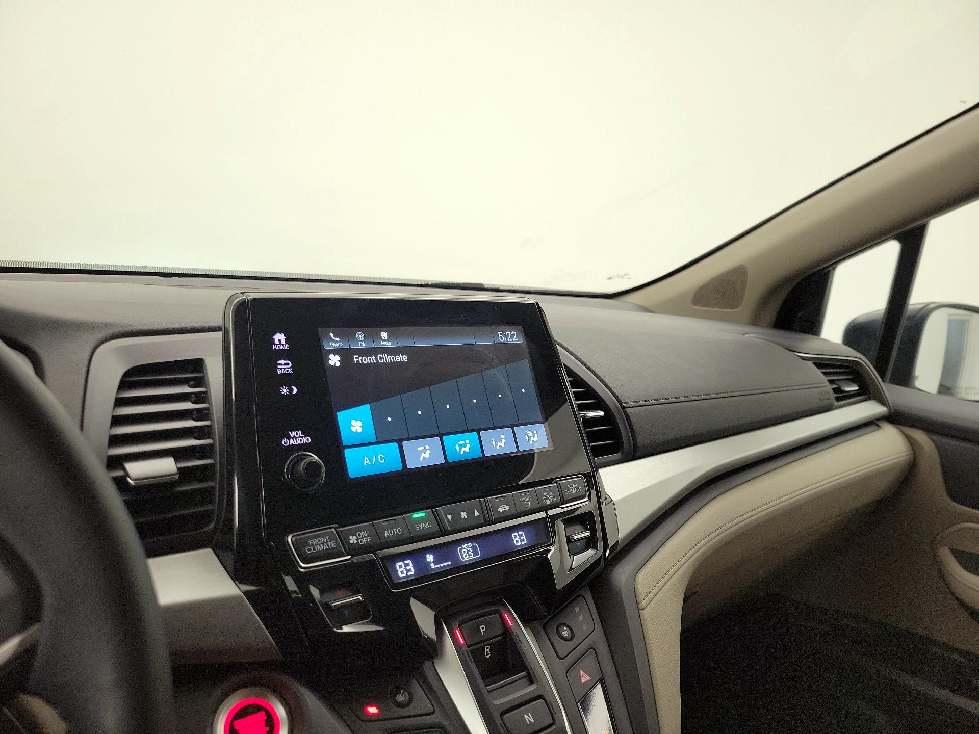 Thumbnail: 2023 Honda Odyssey - 16