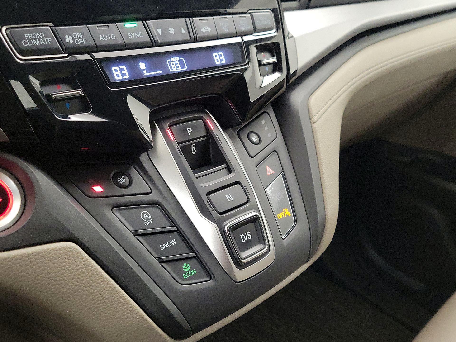 Thumbnail: 2023 Honda Odyssey - 17