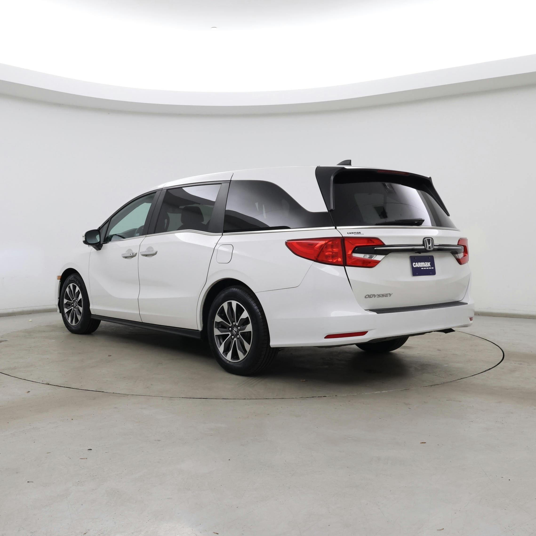 Thumbnail: 2023 Honda Odyssey - 2