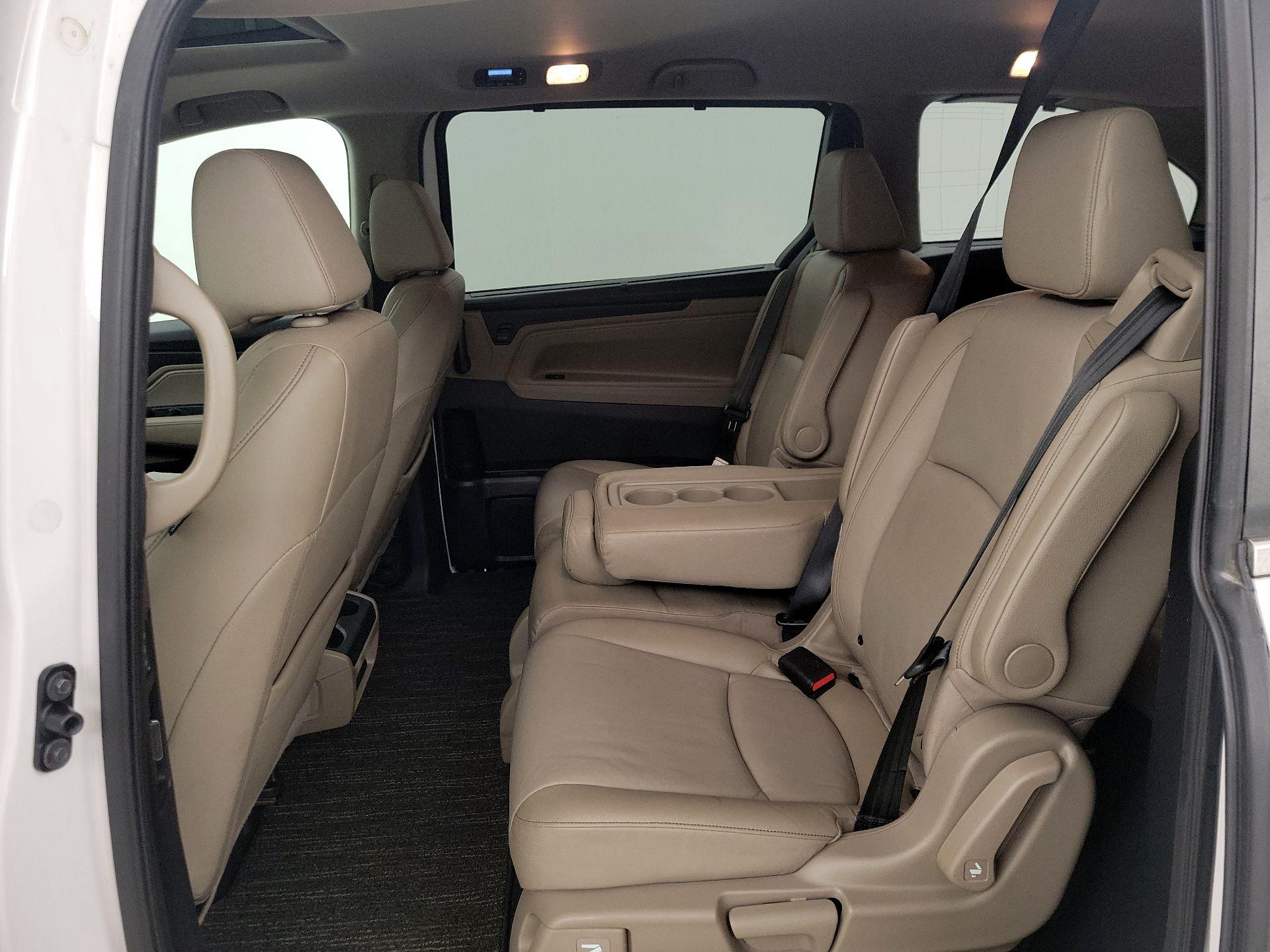 Thumbnail: 2023 Honda Odyssey - 20