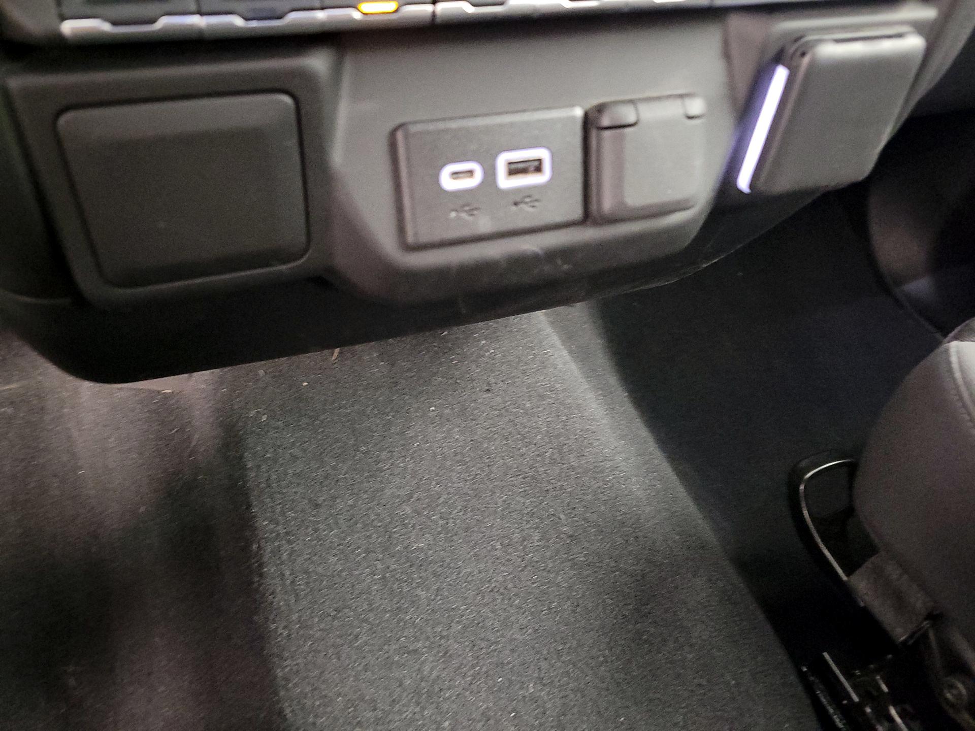 Thumbnail: 2023 Chevrolet Silverado 1500 - 18