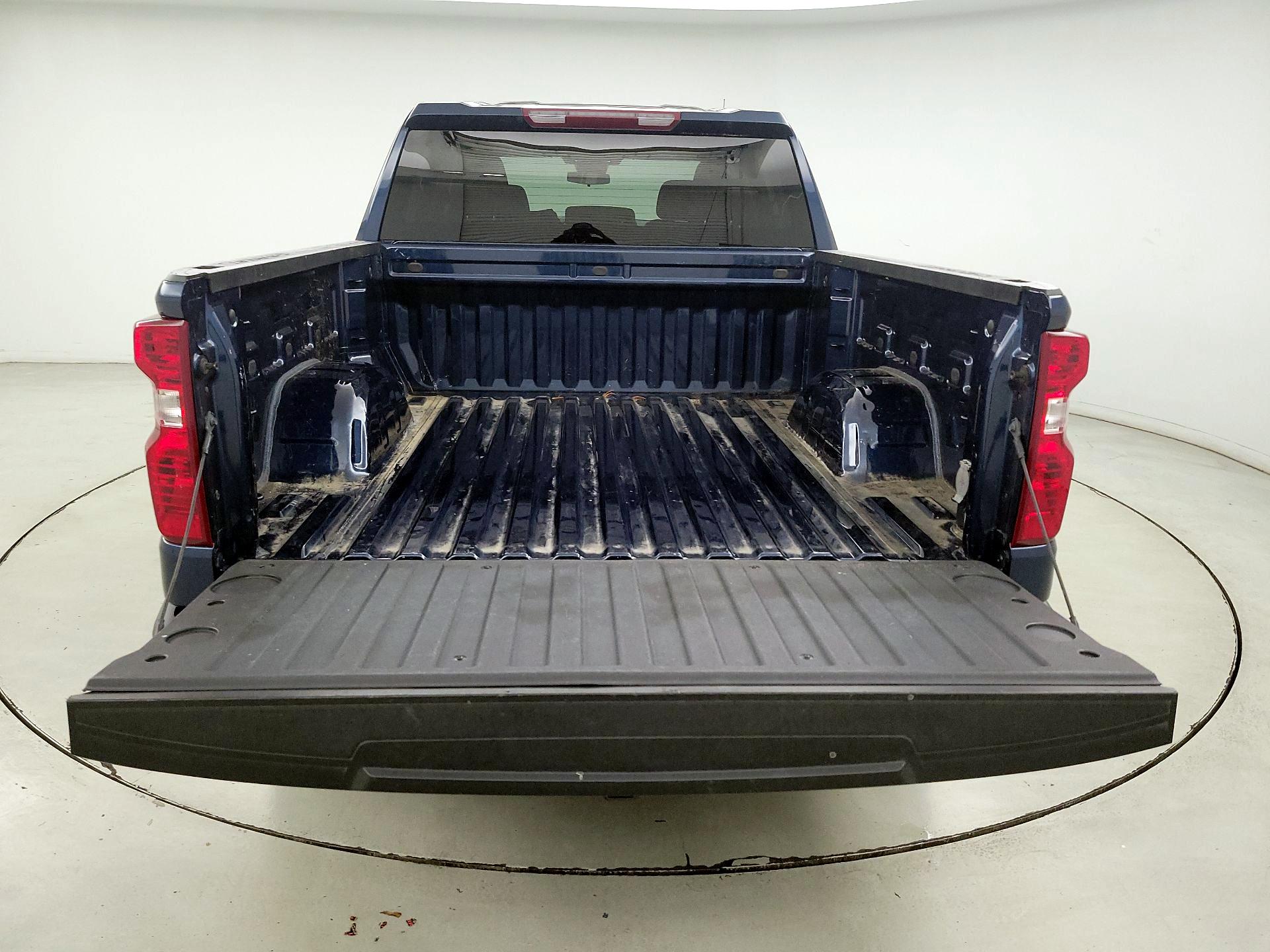 Thumbnail: 2023 Chevrolet Silverado 1500 - 20