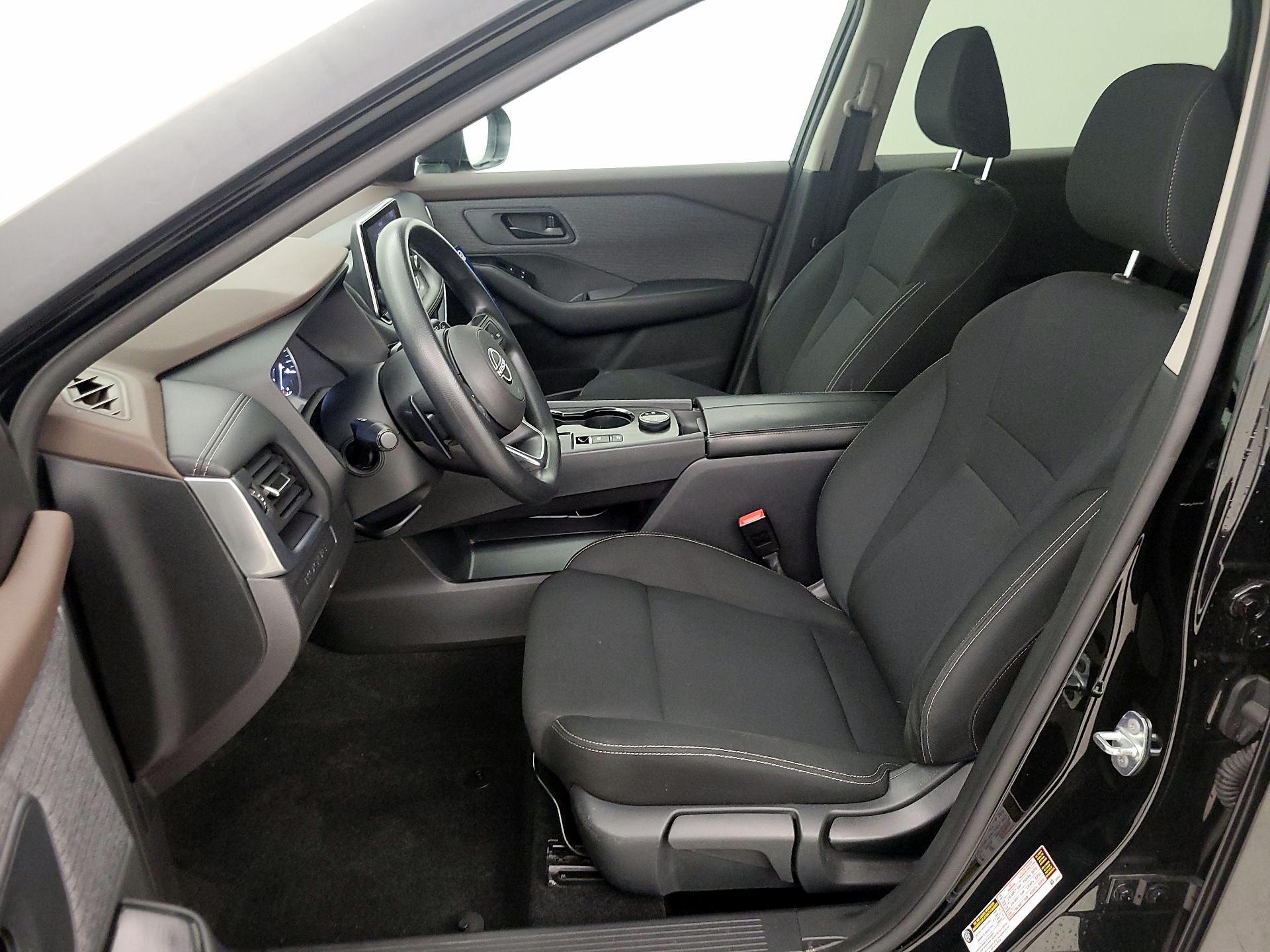 Thumbnail: 2023 Nissan Rogue - 11