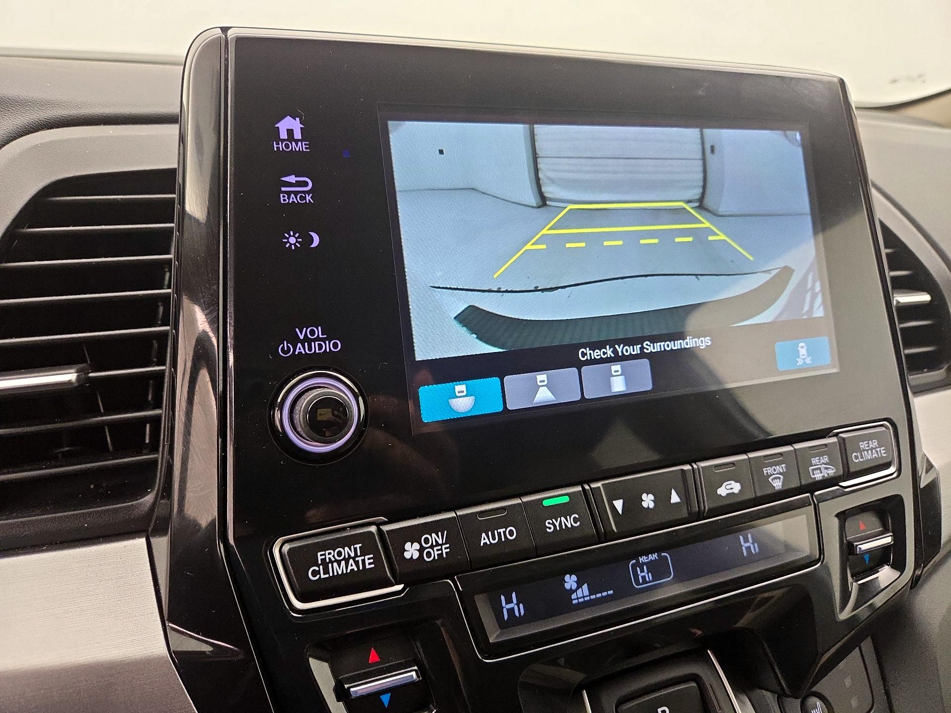 Thumbnail: 2022 Honda Odyssey - 14