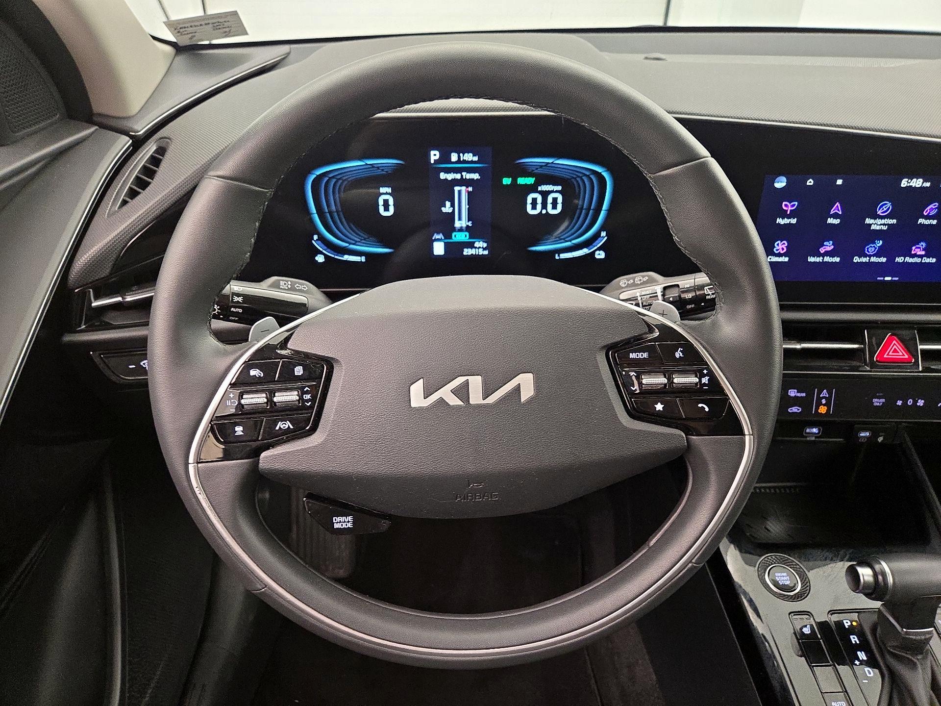 Thumbnail: 2023 Kia Niro - 10