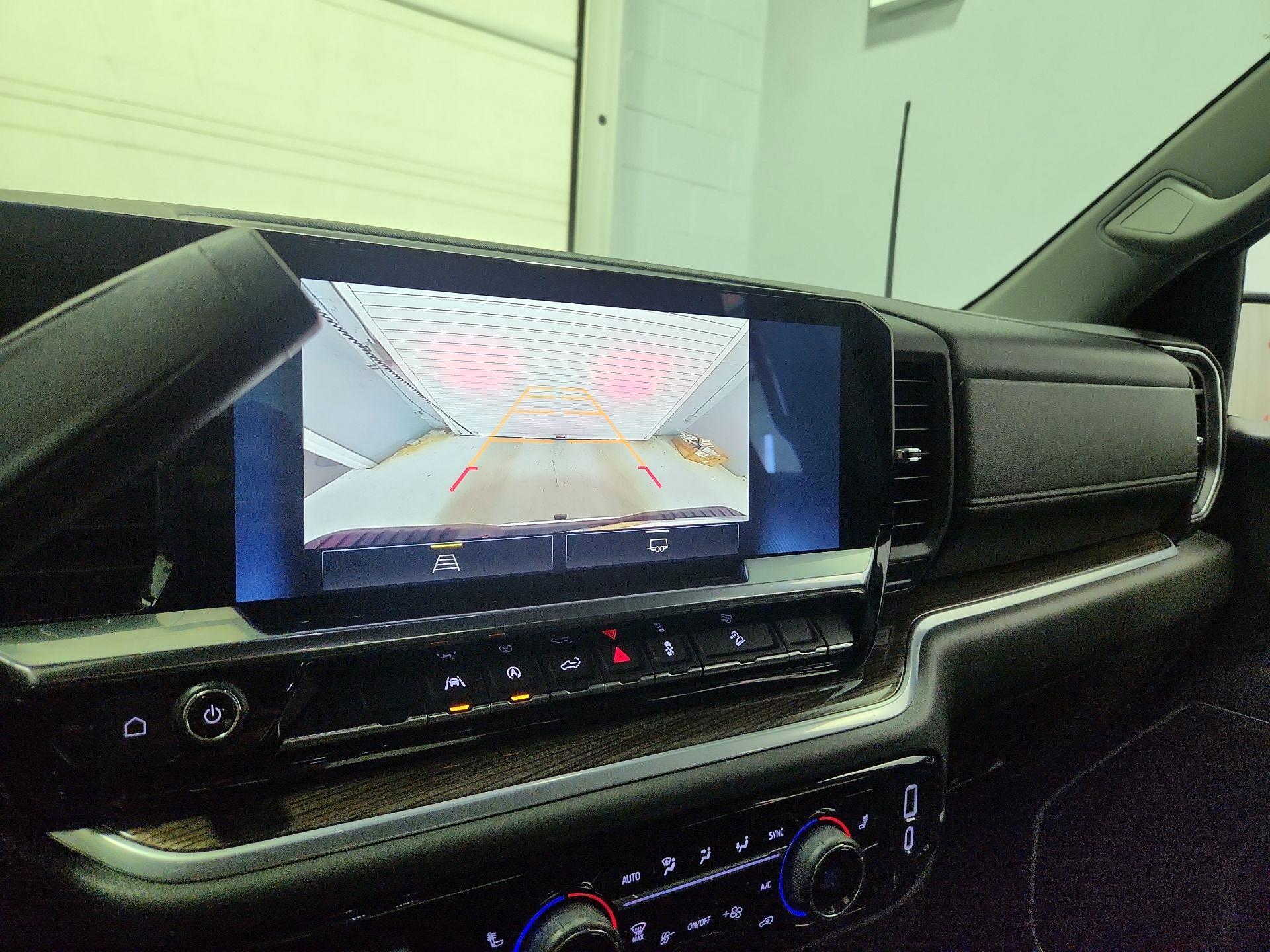 Thumbnail: 2022 Chevrolet Silverado 1500 - 15