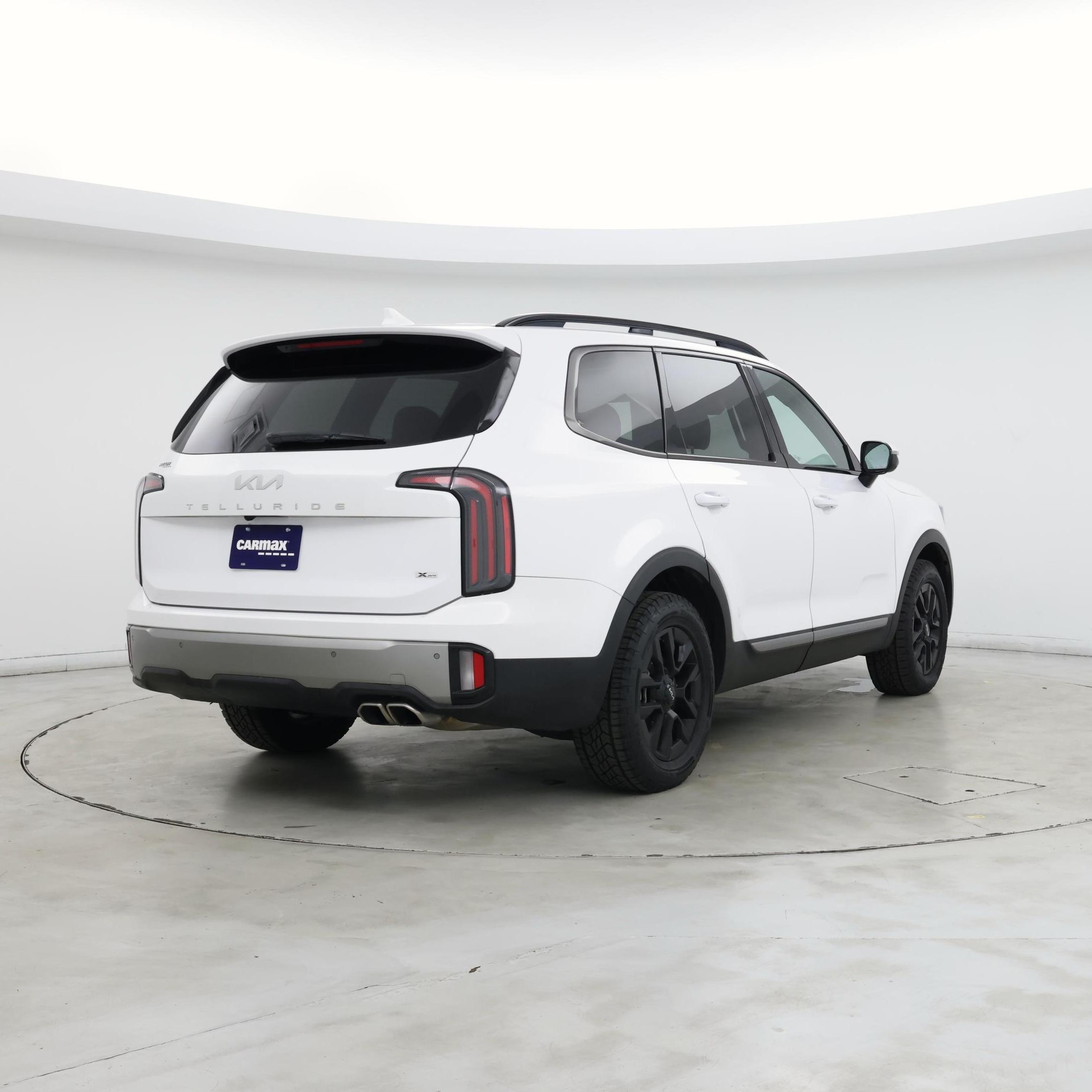 Thumbnail: 2023 Kia Telluride - 8