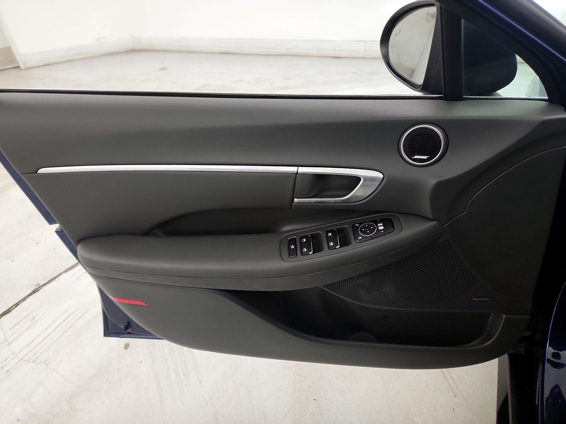 Thumbnail: 2020 Hyundai Sonata - 12