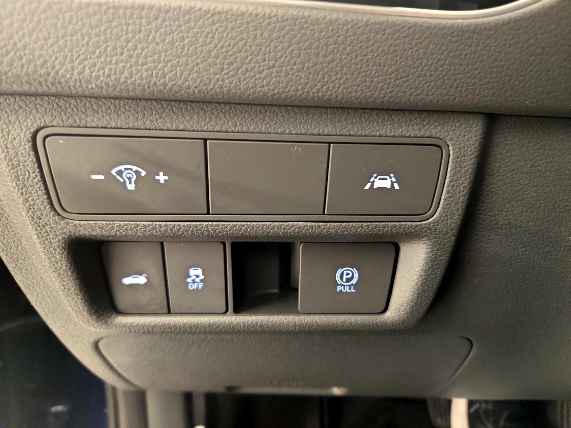 Thumbnail: 2020 Hyundai Sonata - 13