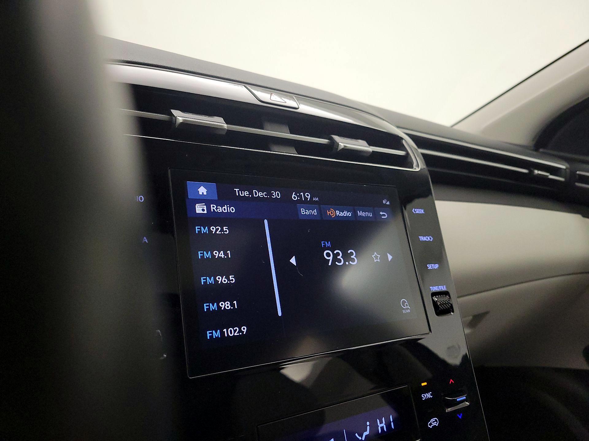 Thumbnail: 2023 Hyundai Tucson - 15