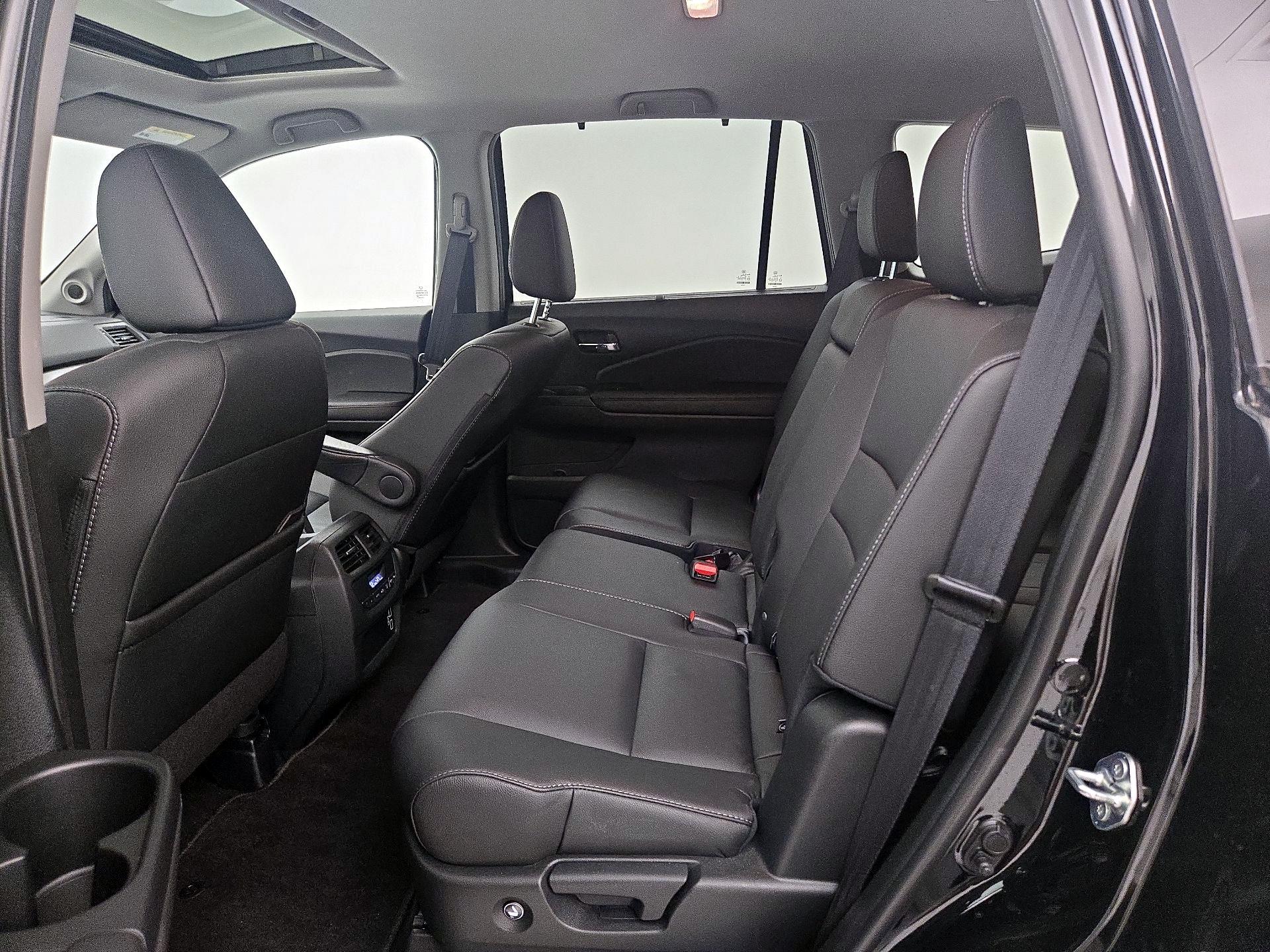 Thumbnail: 2022 Honda Pilot - 20