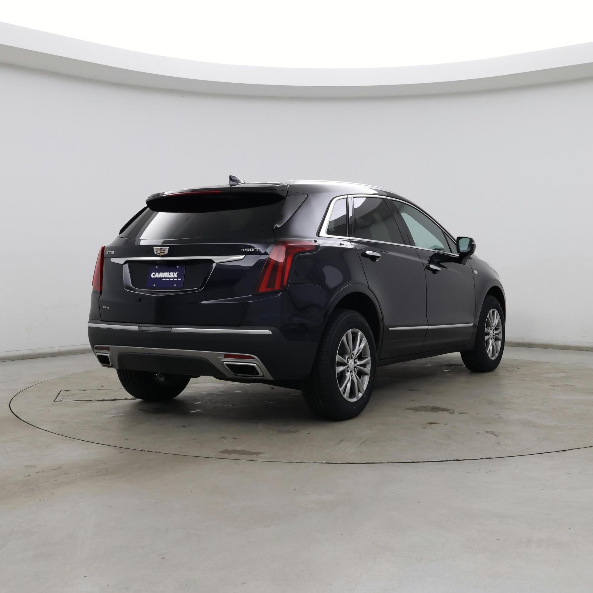 Thumbnail: 2022 Cadillac XT5 - 8