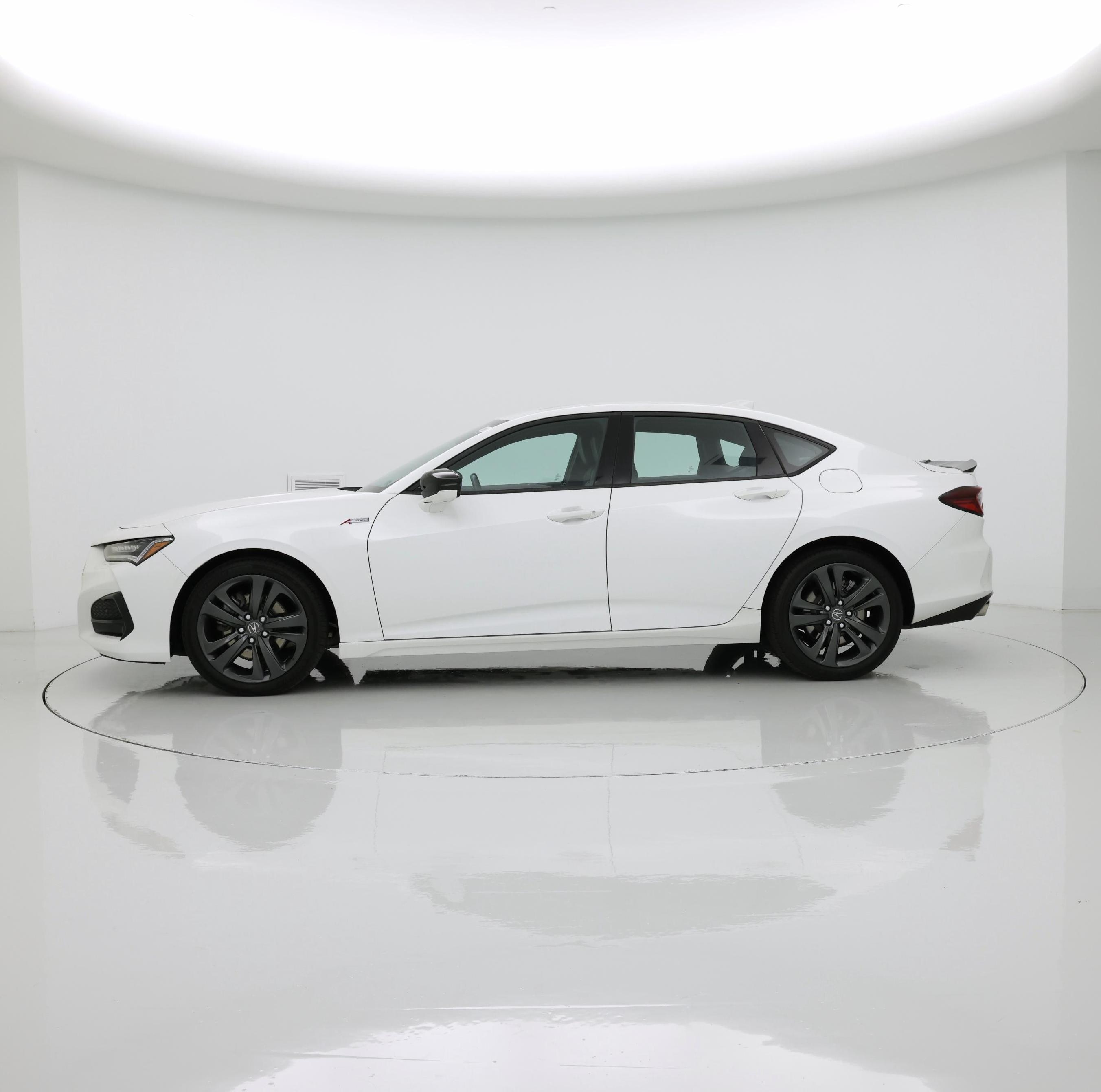 Thumbnail: 2022 Acura TLX - 3