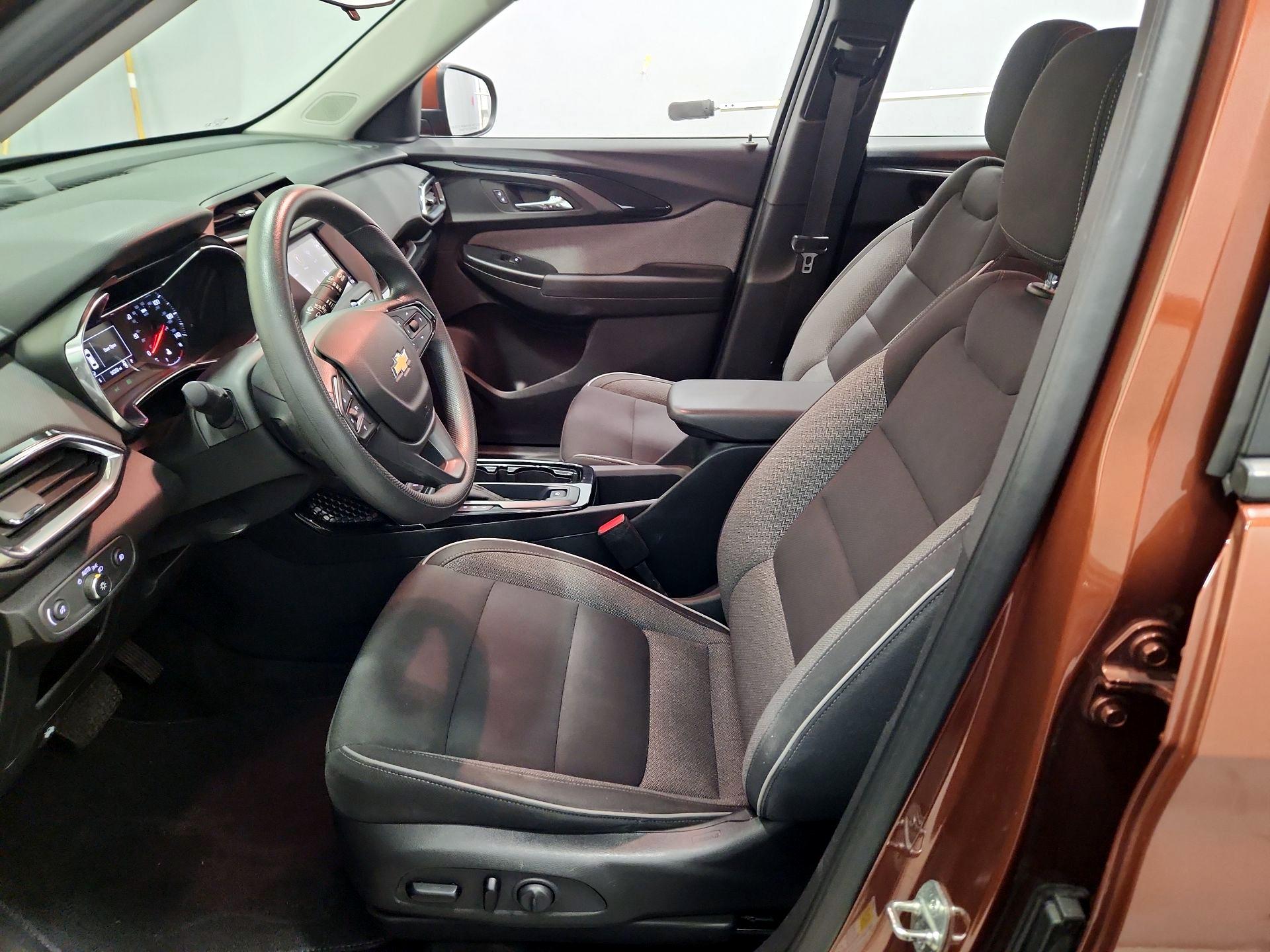 Thumbnail: 2021 Chevrolet TrailBlazer - 11