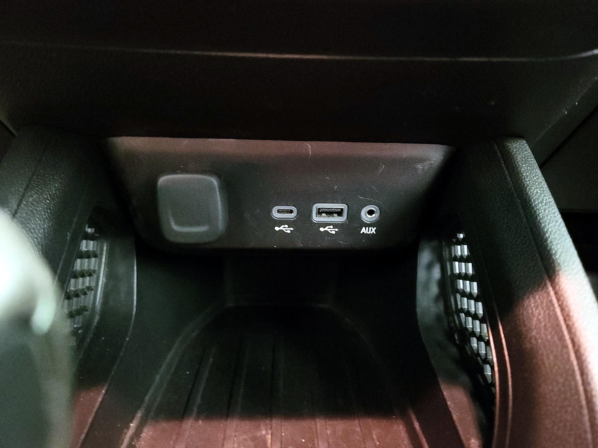 Thumbnail: 2021 Chevrolet TrailBlazer - 18