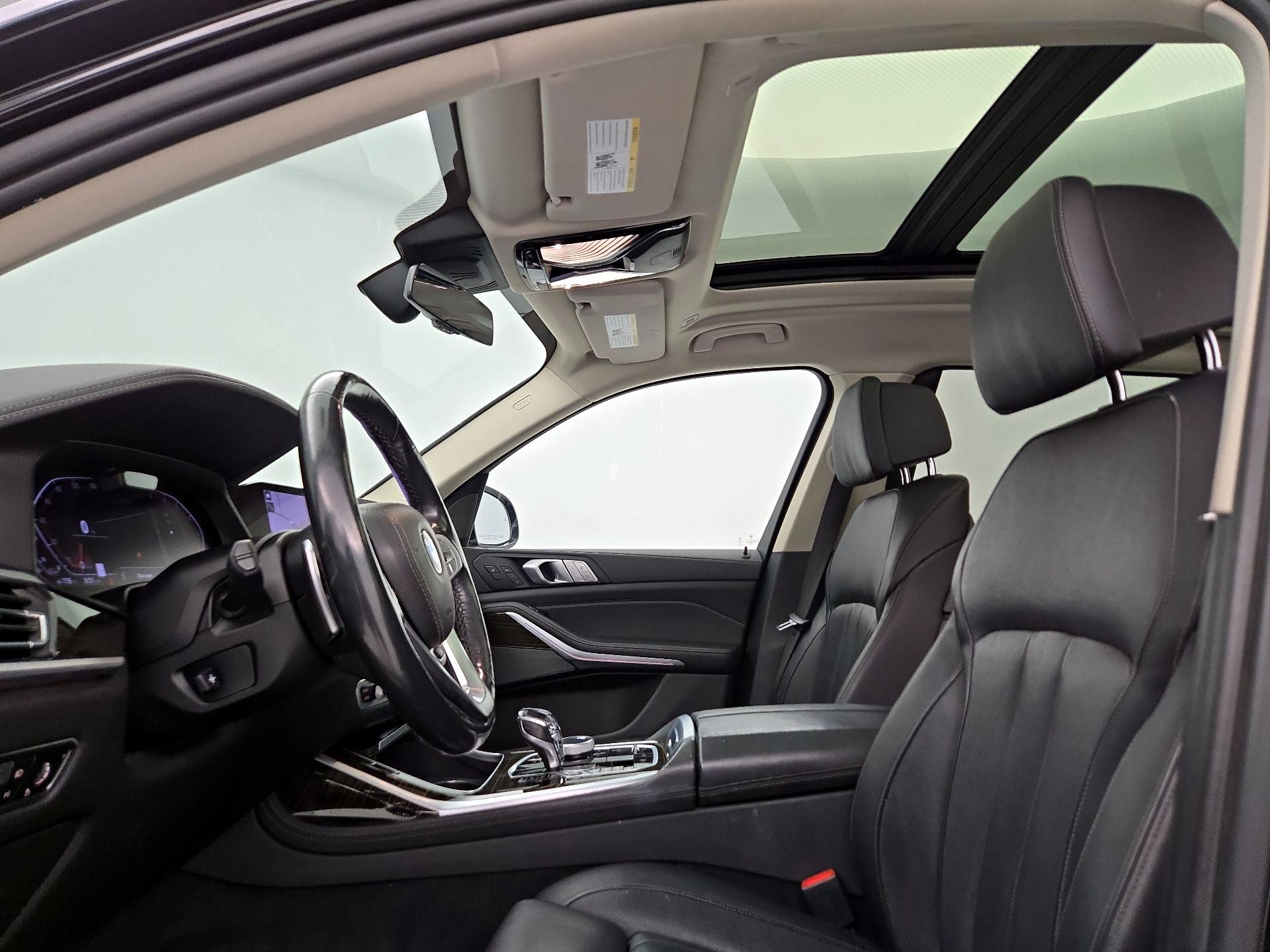 Thumbnail: 2020 BMW X7 - 20