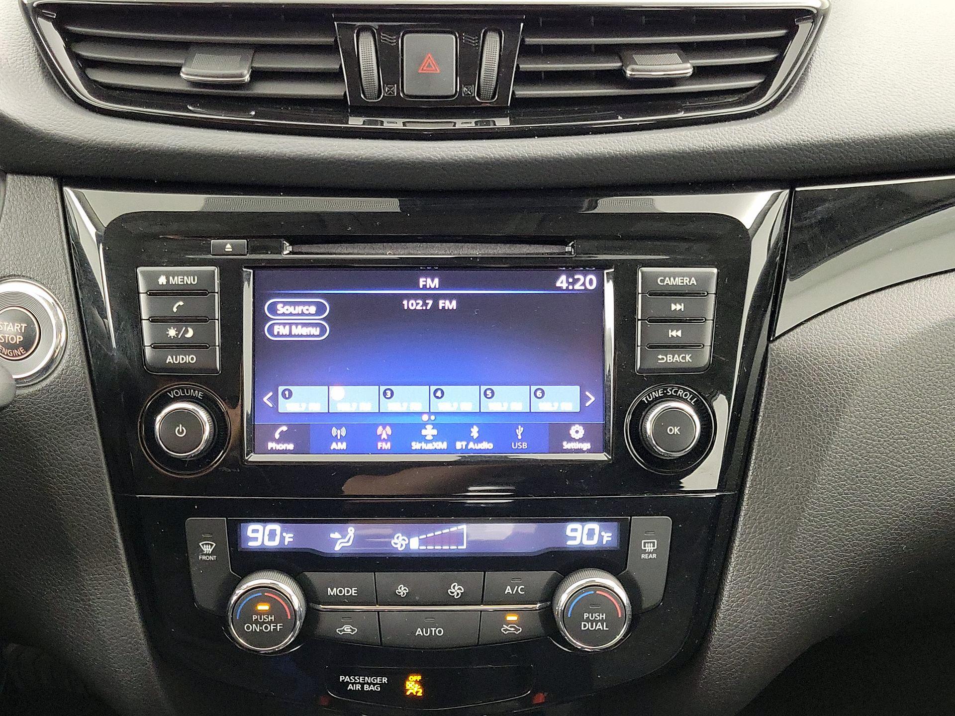 Thumbnail: 2022 Nissan Rogue Sport - 15