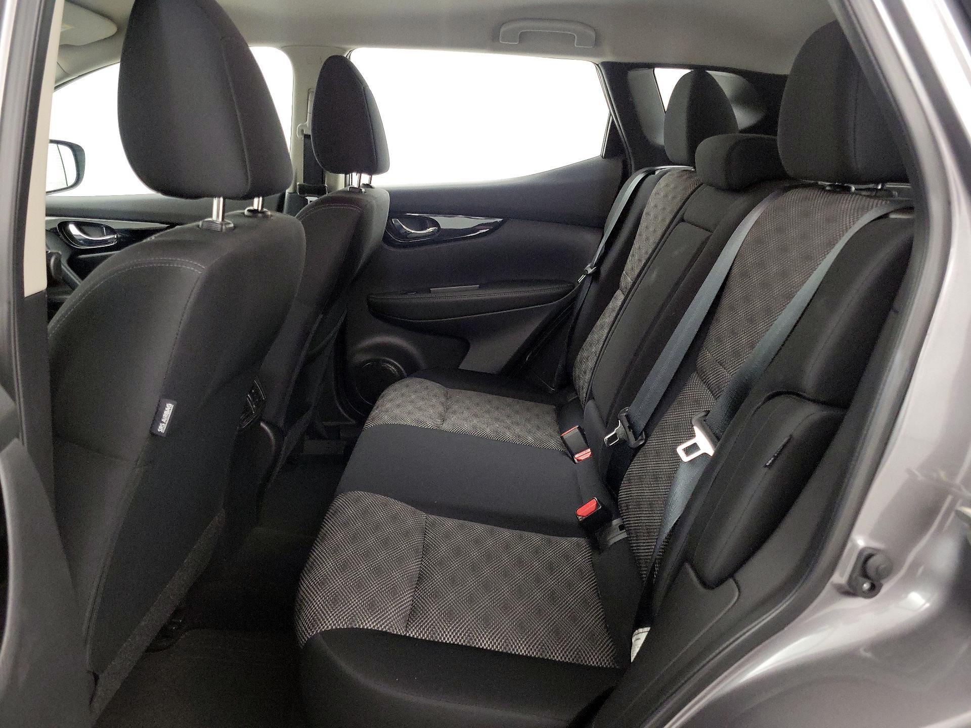 Thumbnail: 2022 Nissan Rogue Sport - 19