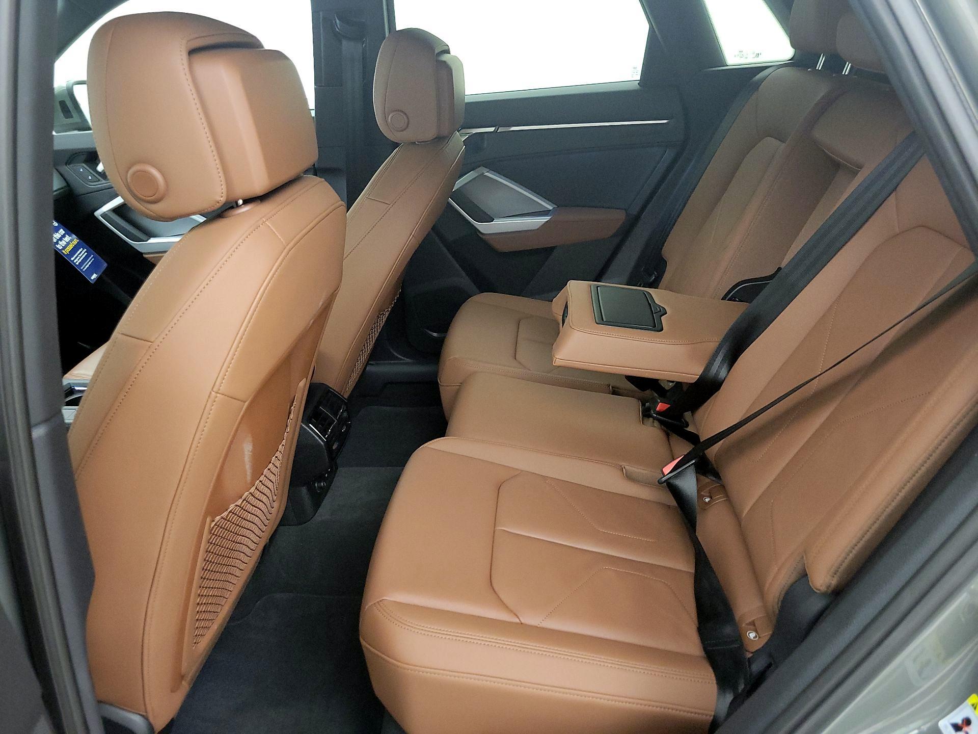 Thumbnail: 2023 Audi Q3 - 20