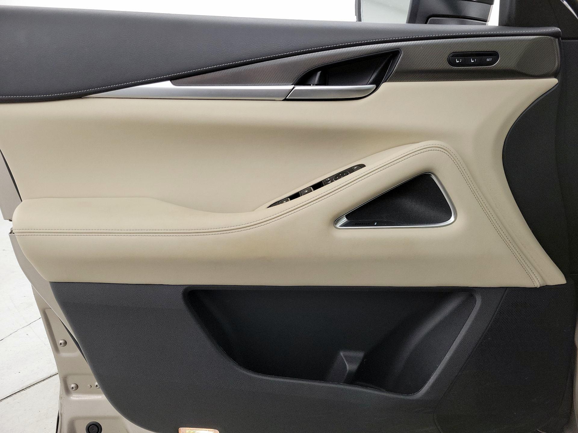 Thumbnail: 2022 INFINITI QX60 - 12