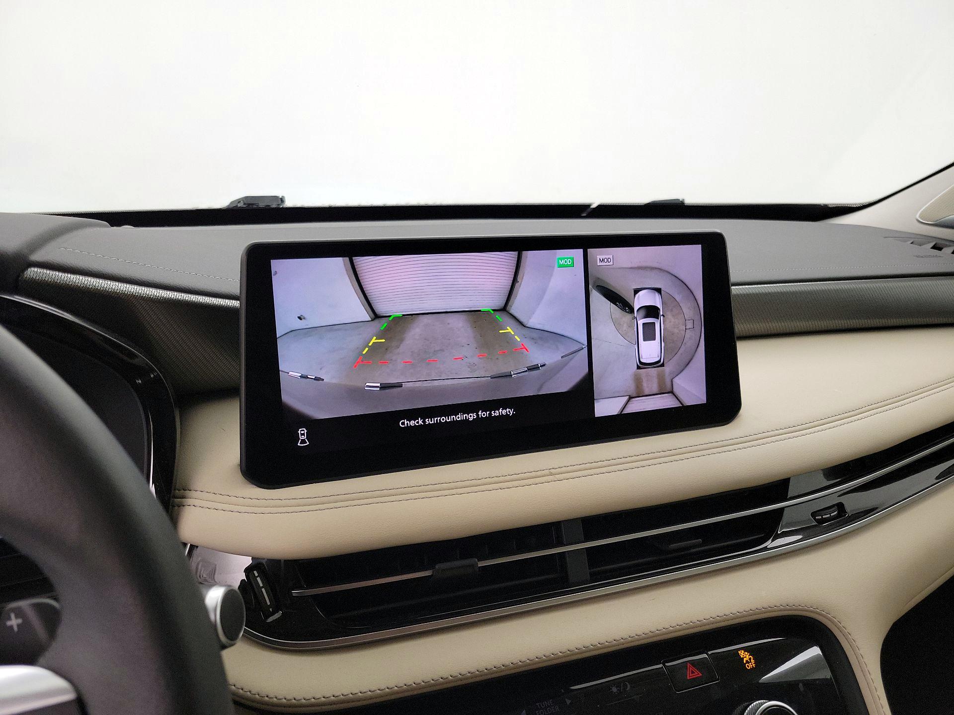 Thumbnail: 2022 INFINITI QX60 - 15