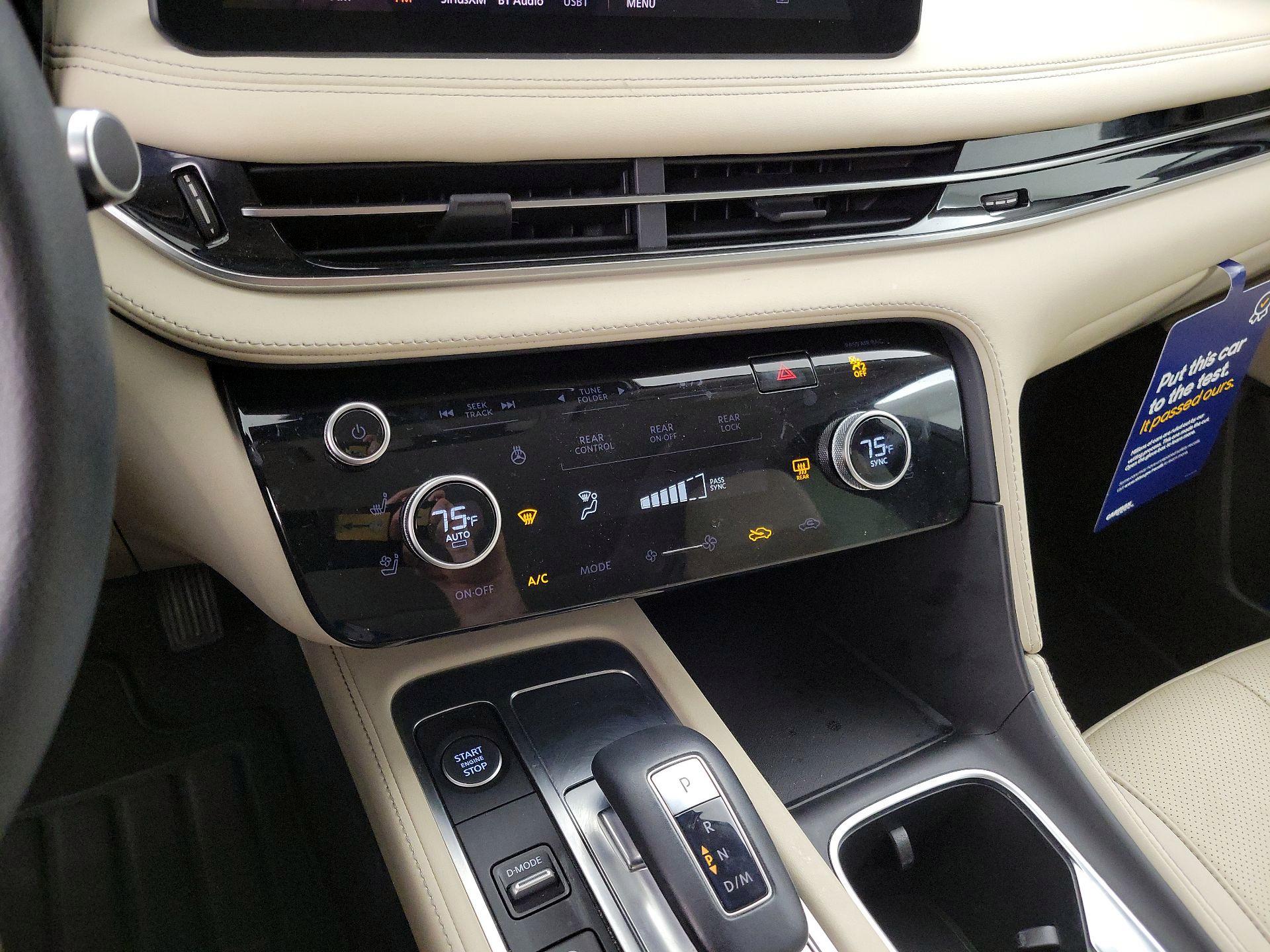 Thumbnail: 2022 INFINITI QX60 - 17