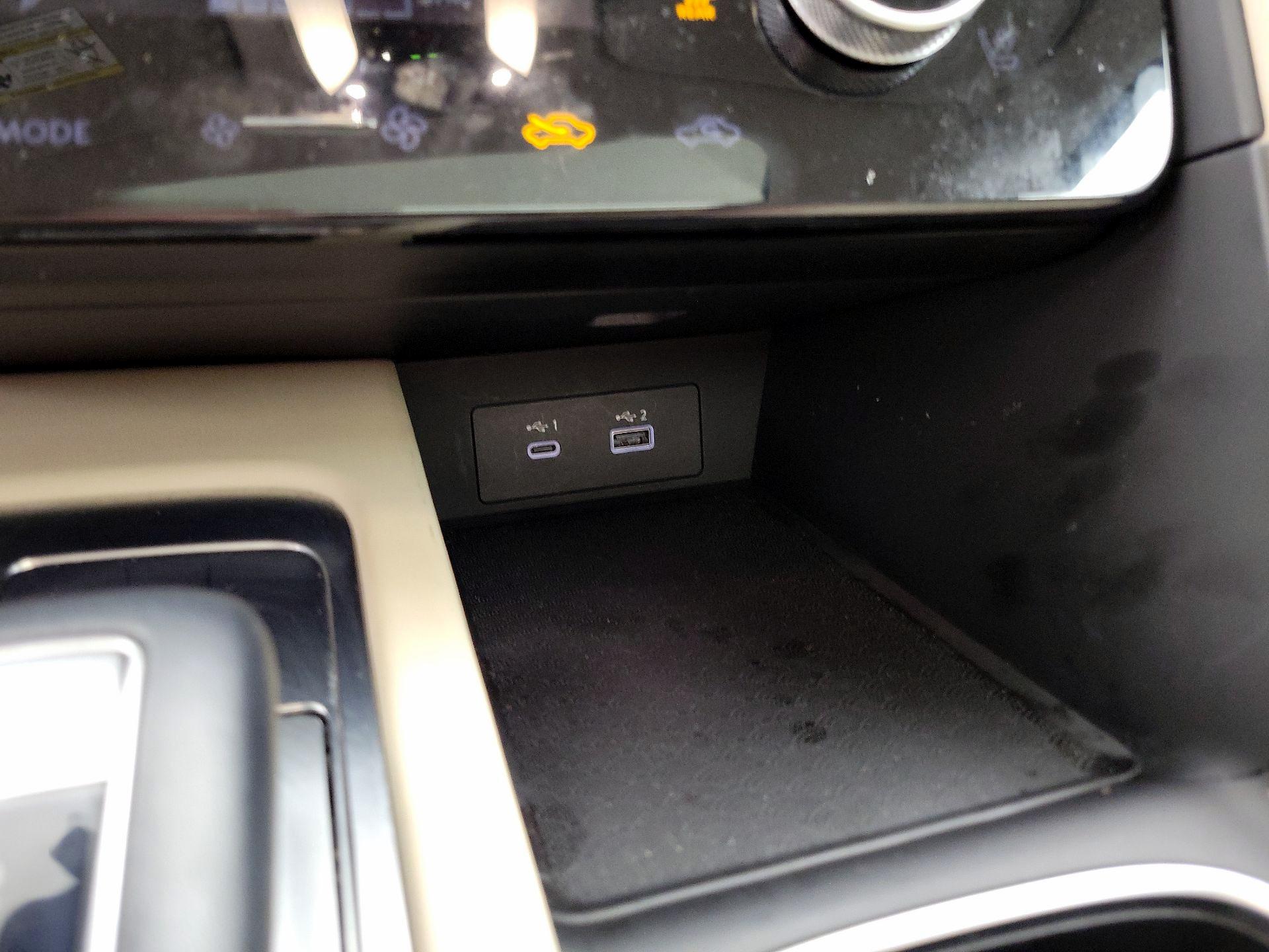 Thumbnail: 2022 INFINITI QX60 - 19