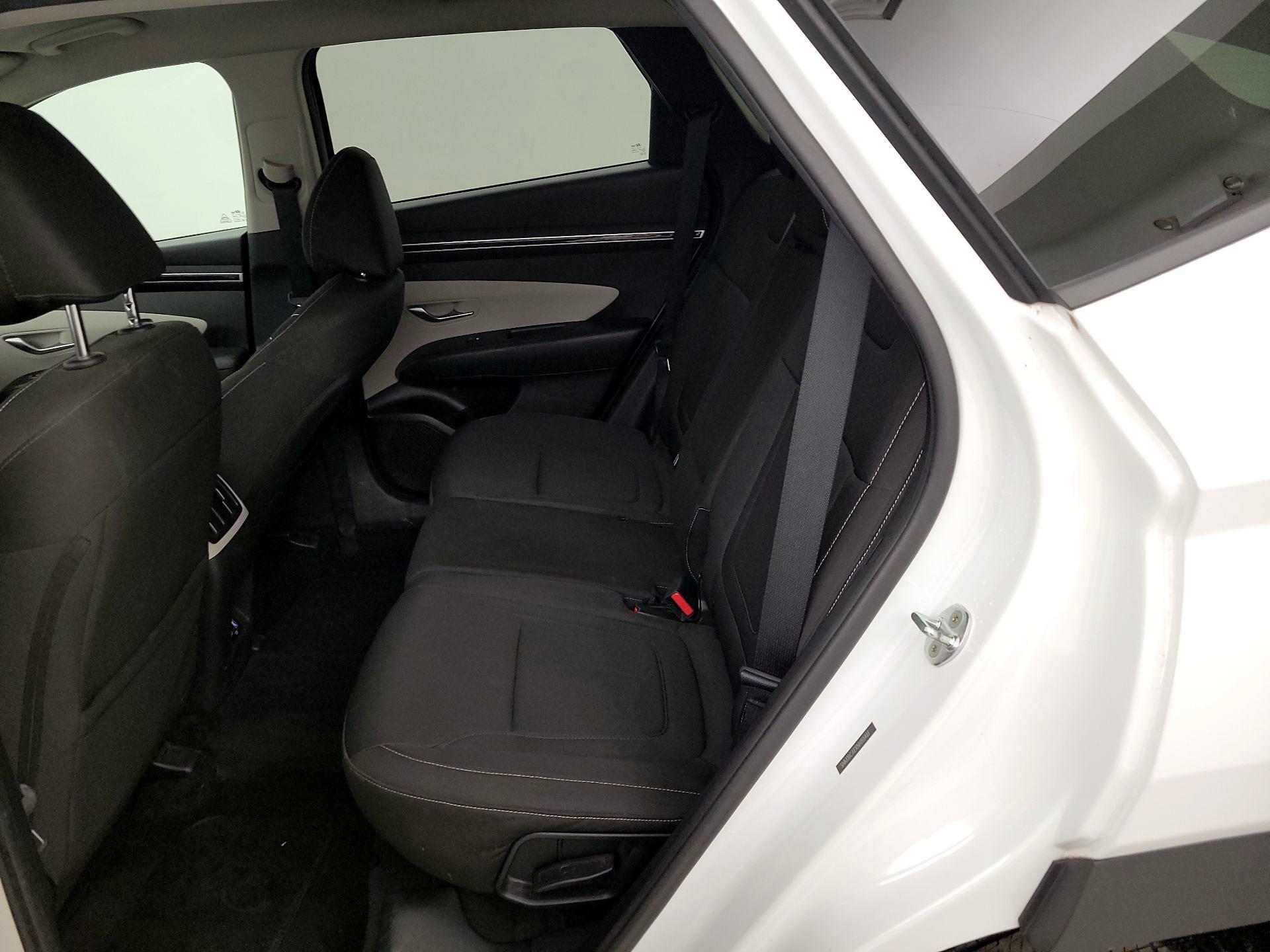 Thumbnail: 2022 Hyundai Tucson - 19