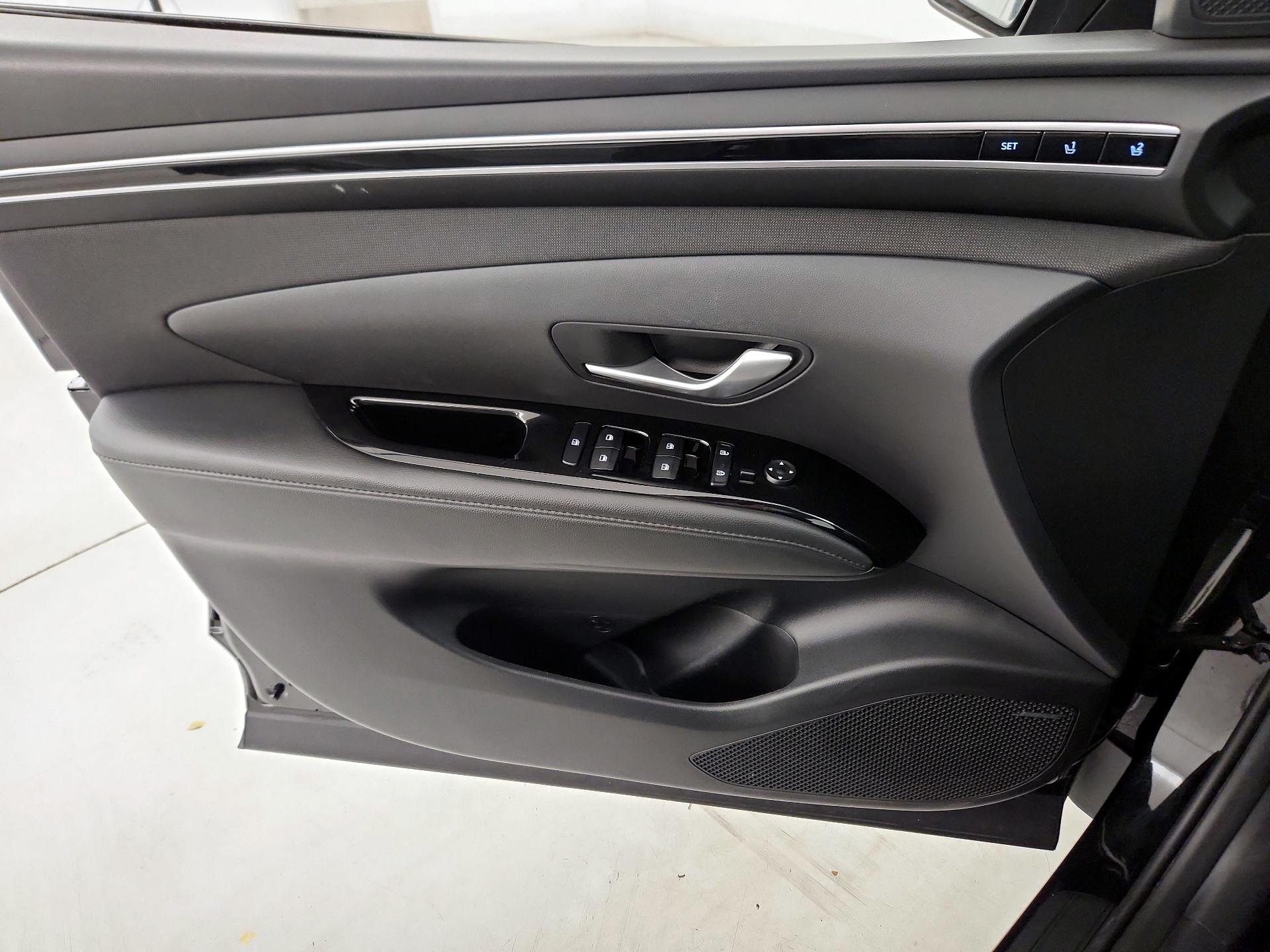 Thumbnail: 2023 Hyundai Tucson - 12