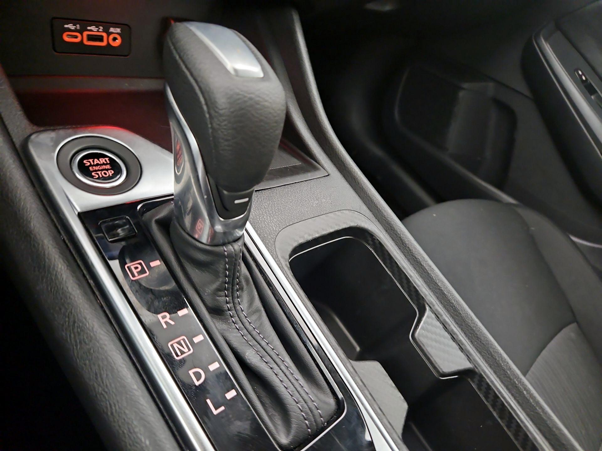 Thumbnail: 2023 Nissan Sentra - 17