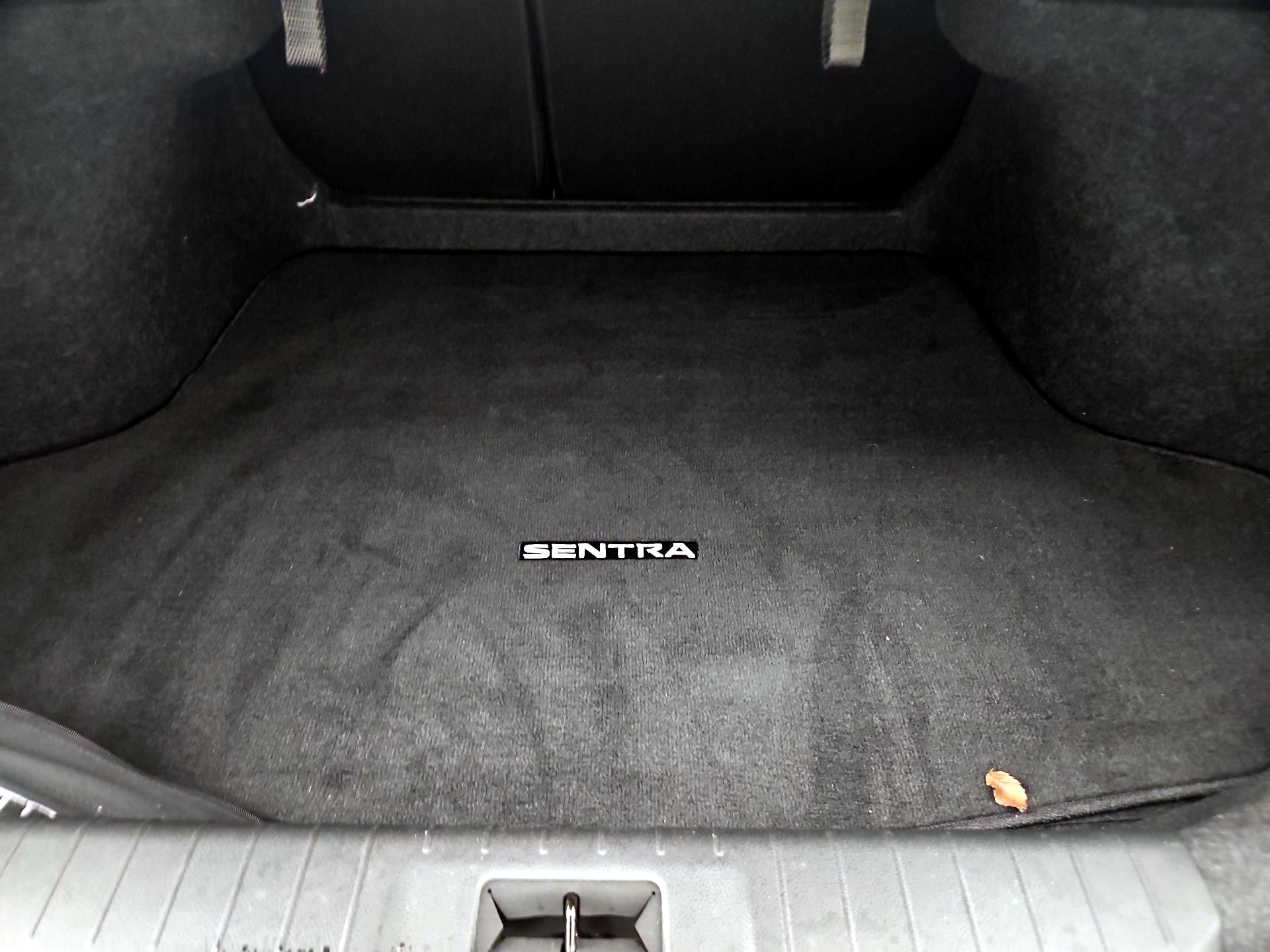 Thumbnail: 2023 Nissan Sentra - 20