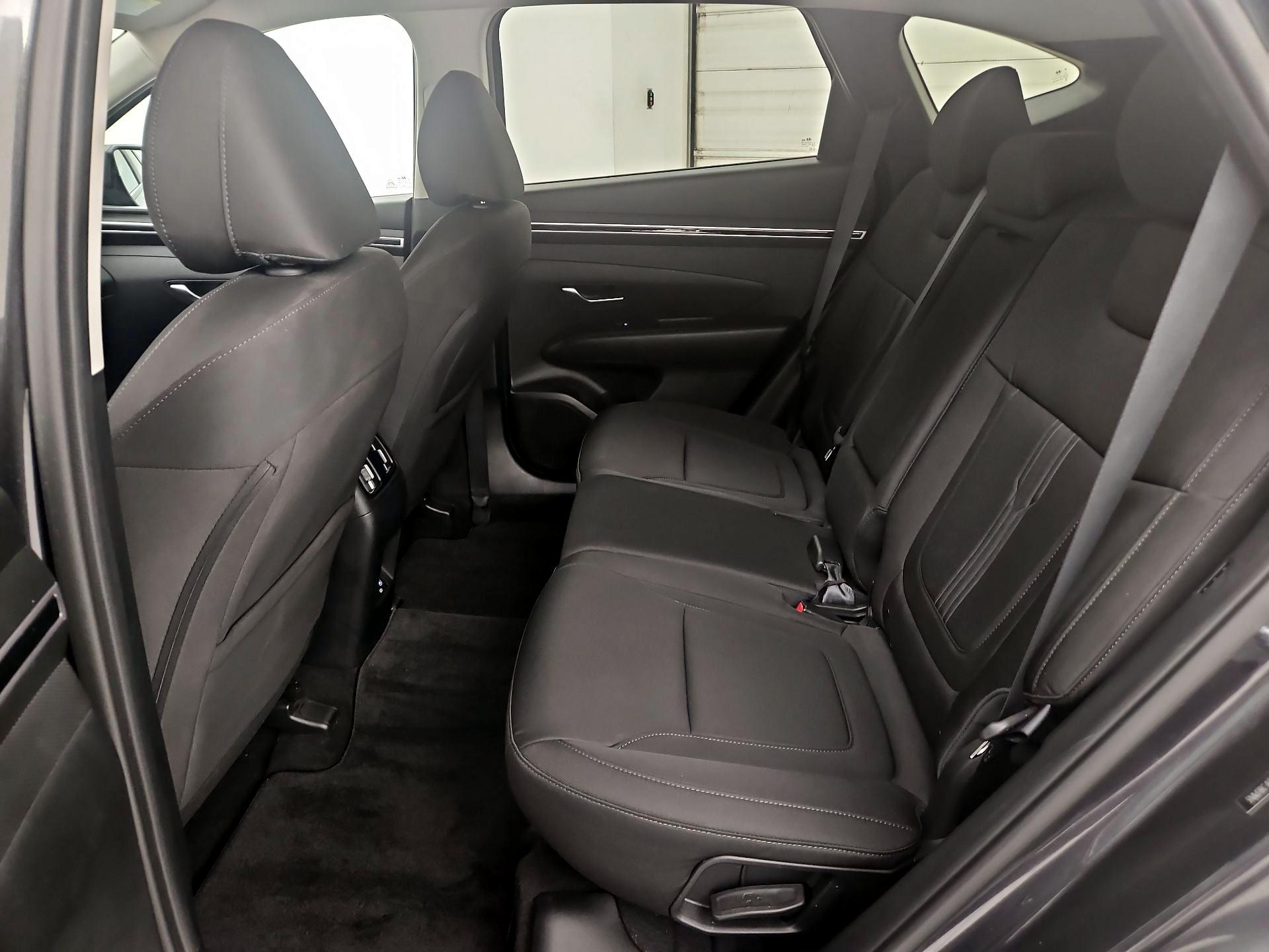 Thumbnail: 2023 Hyundai Tucson - 19