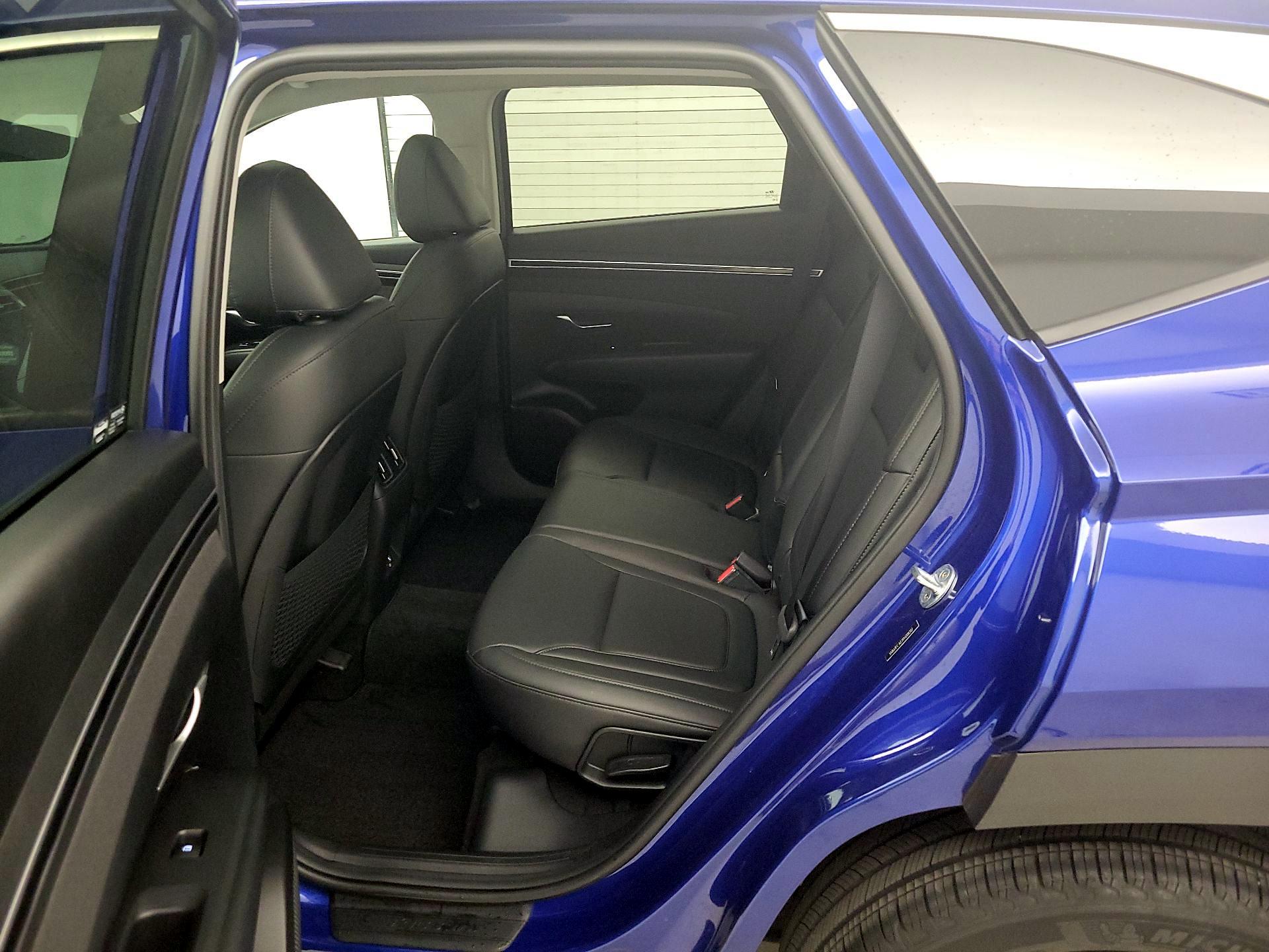 Thumbnail: 2023 Hyundai Tucson - 20