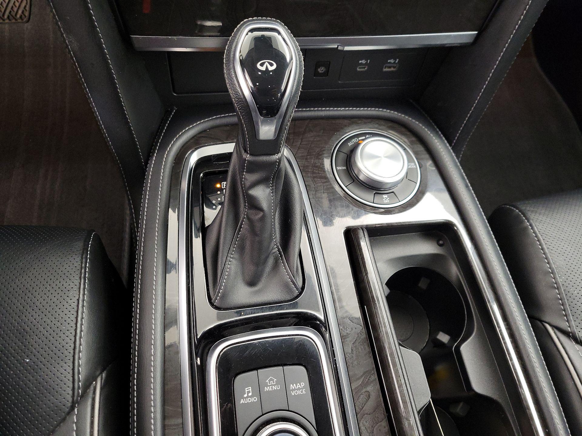 Thumbnail: 2024 INFINITI QX80 - 18