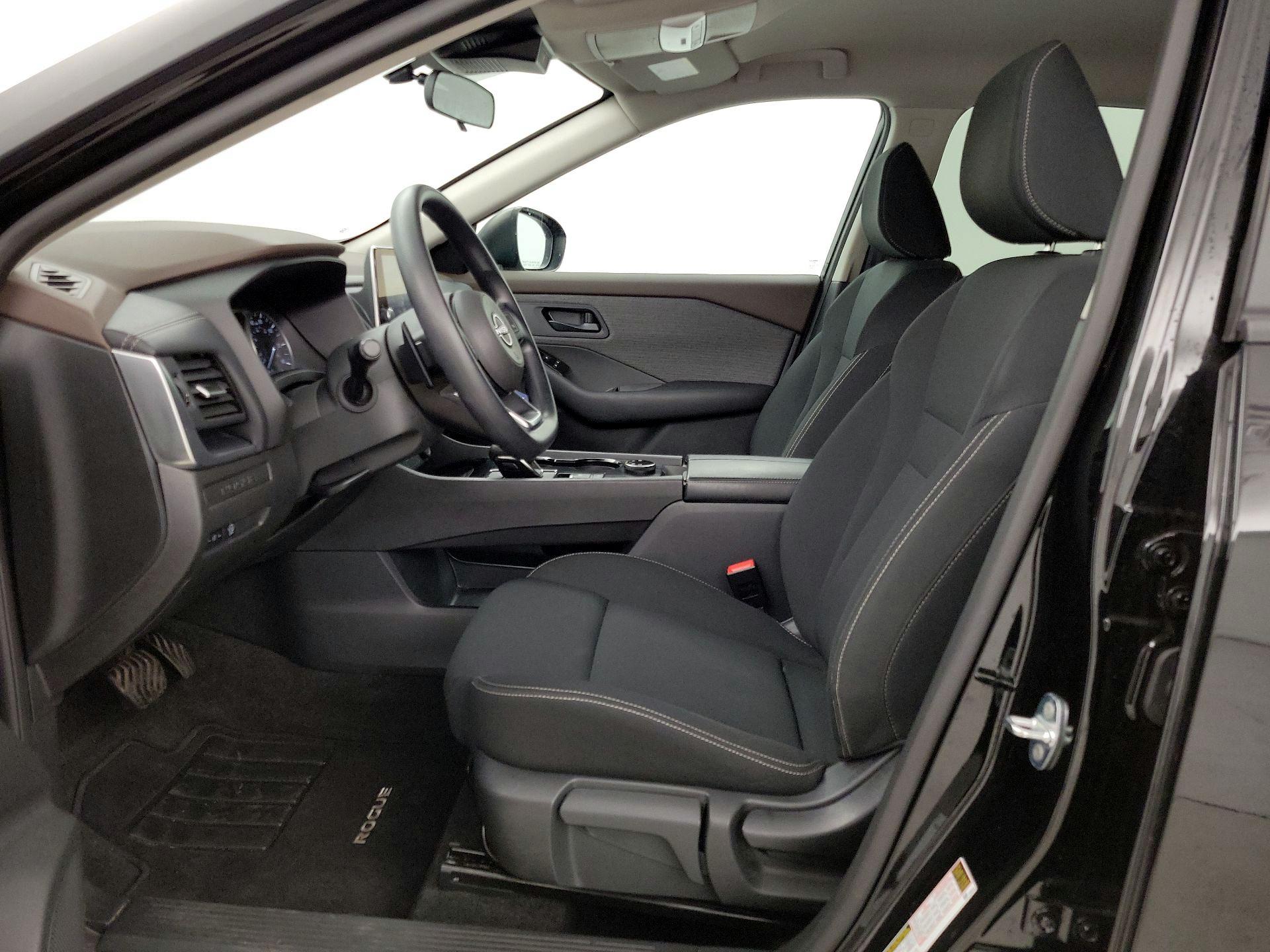 Thumbnail: 2023 Nissan Rogue - 11