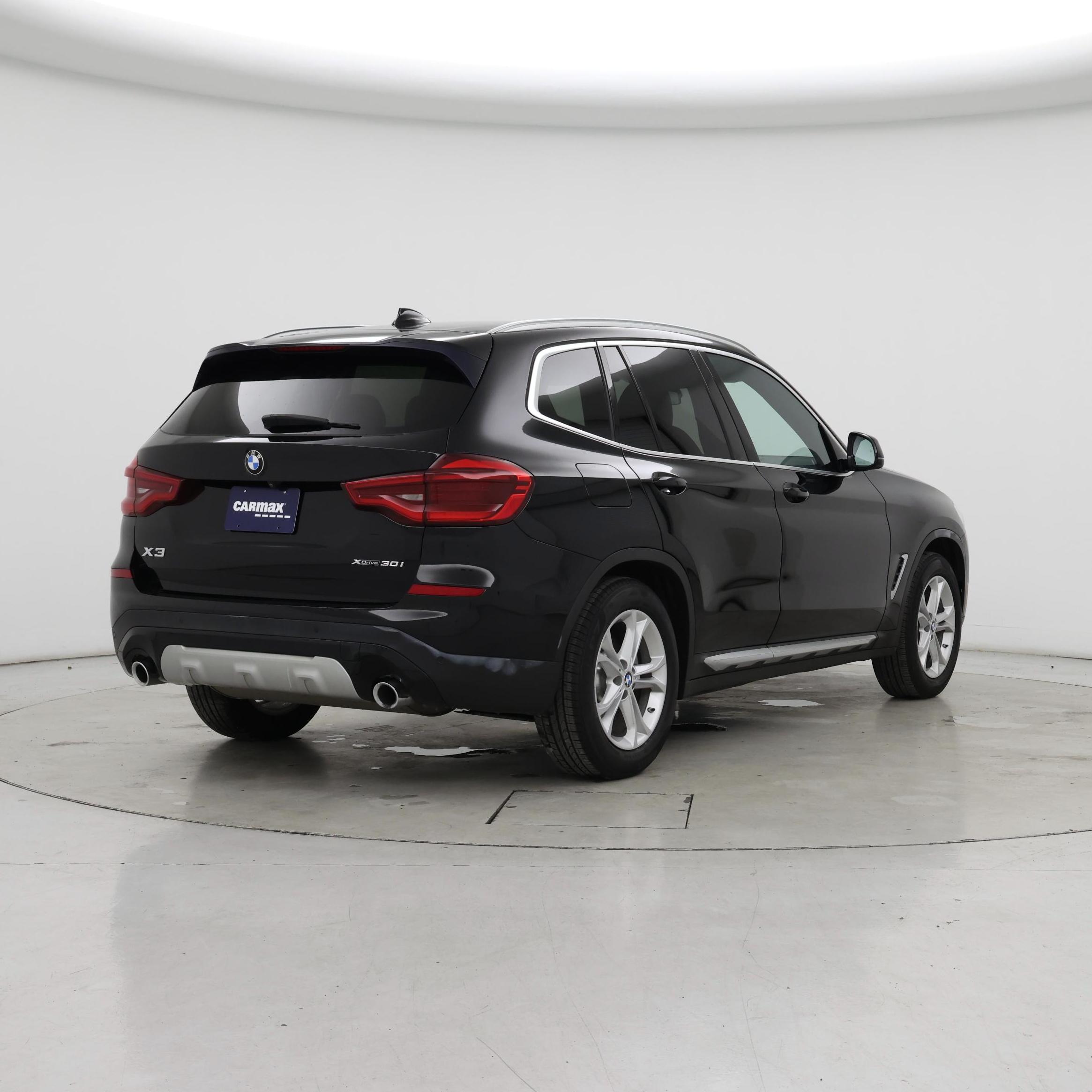 Thumbnail: 2021 BMW X3 - 8