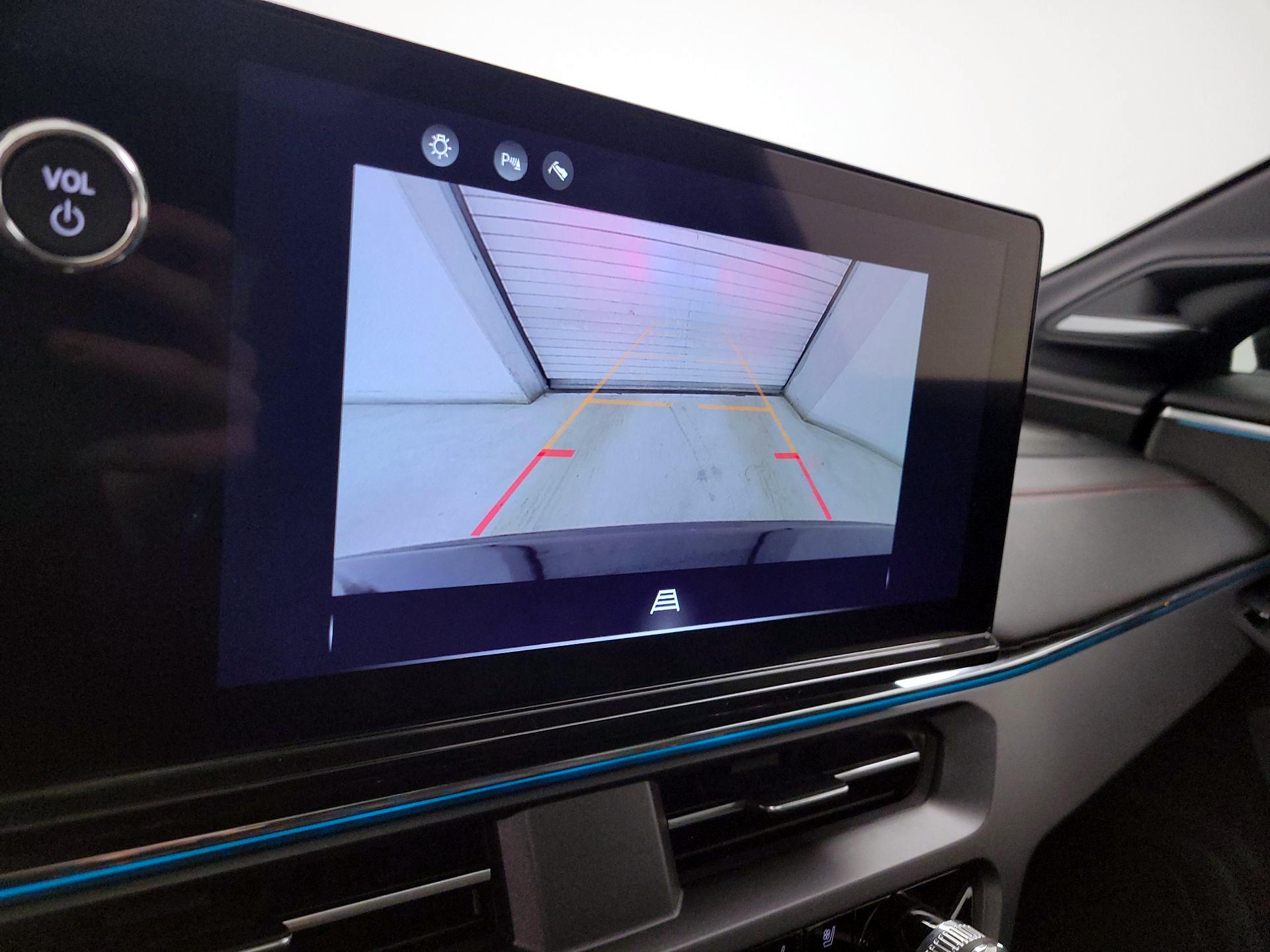 Thumbnail: 2024 Acura ZDX - 14