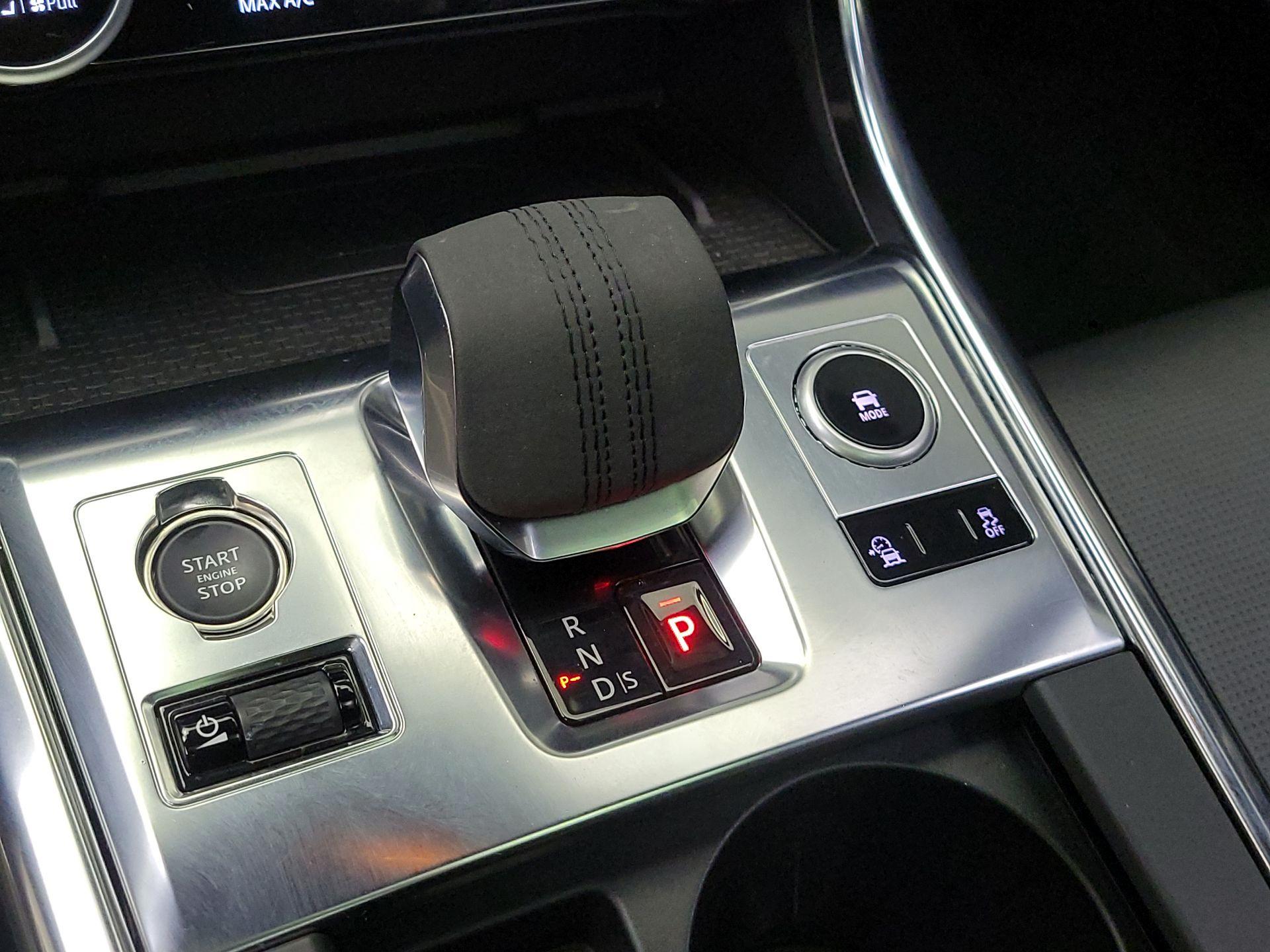 Thumbnail: 2024 Jaguar XF - 18