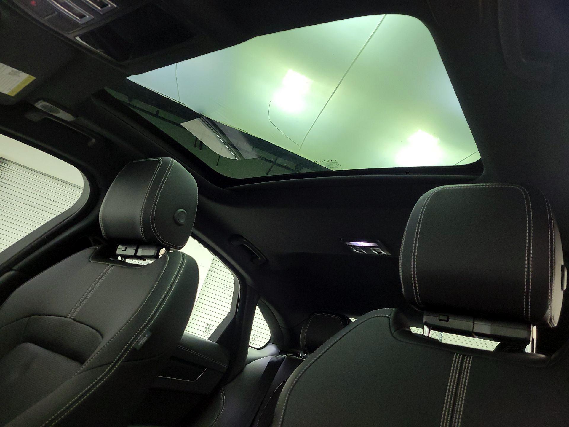 Thumbnail: 2024 Jaguar XF - 20