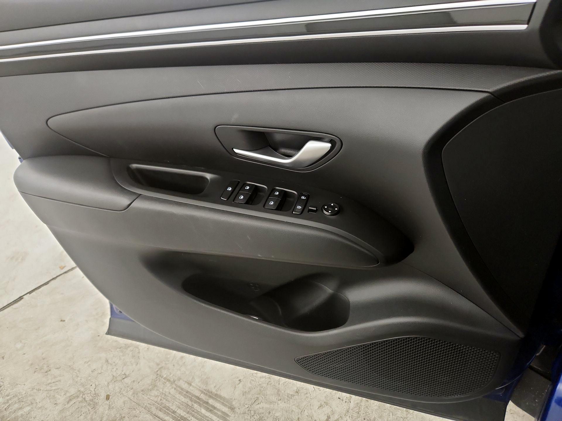 Thumbnail: 2023 Hyundai Tucson - 12