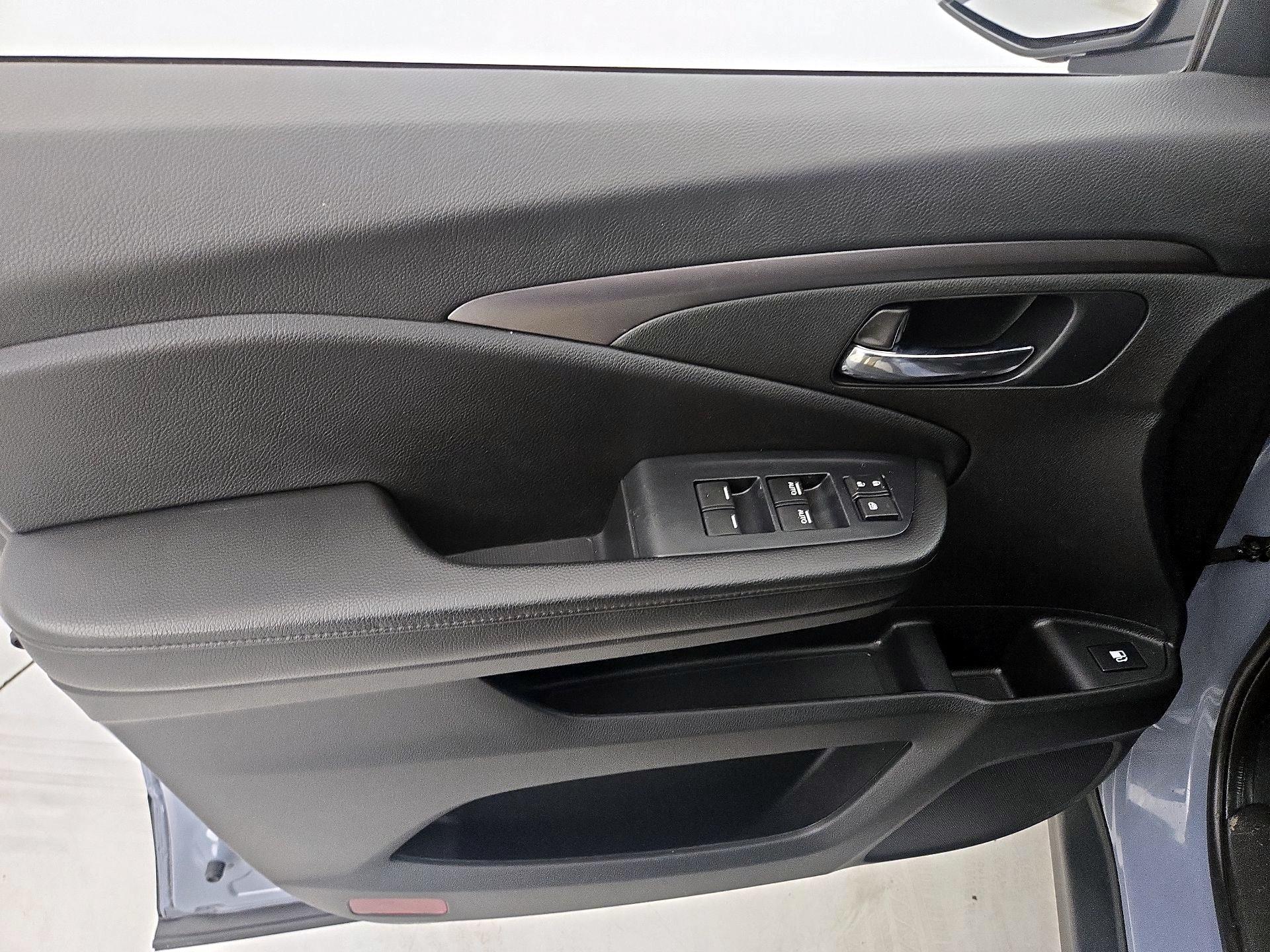 Thumbnail: 2022 Honda Pilot - 12