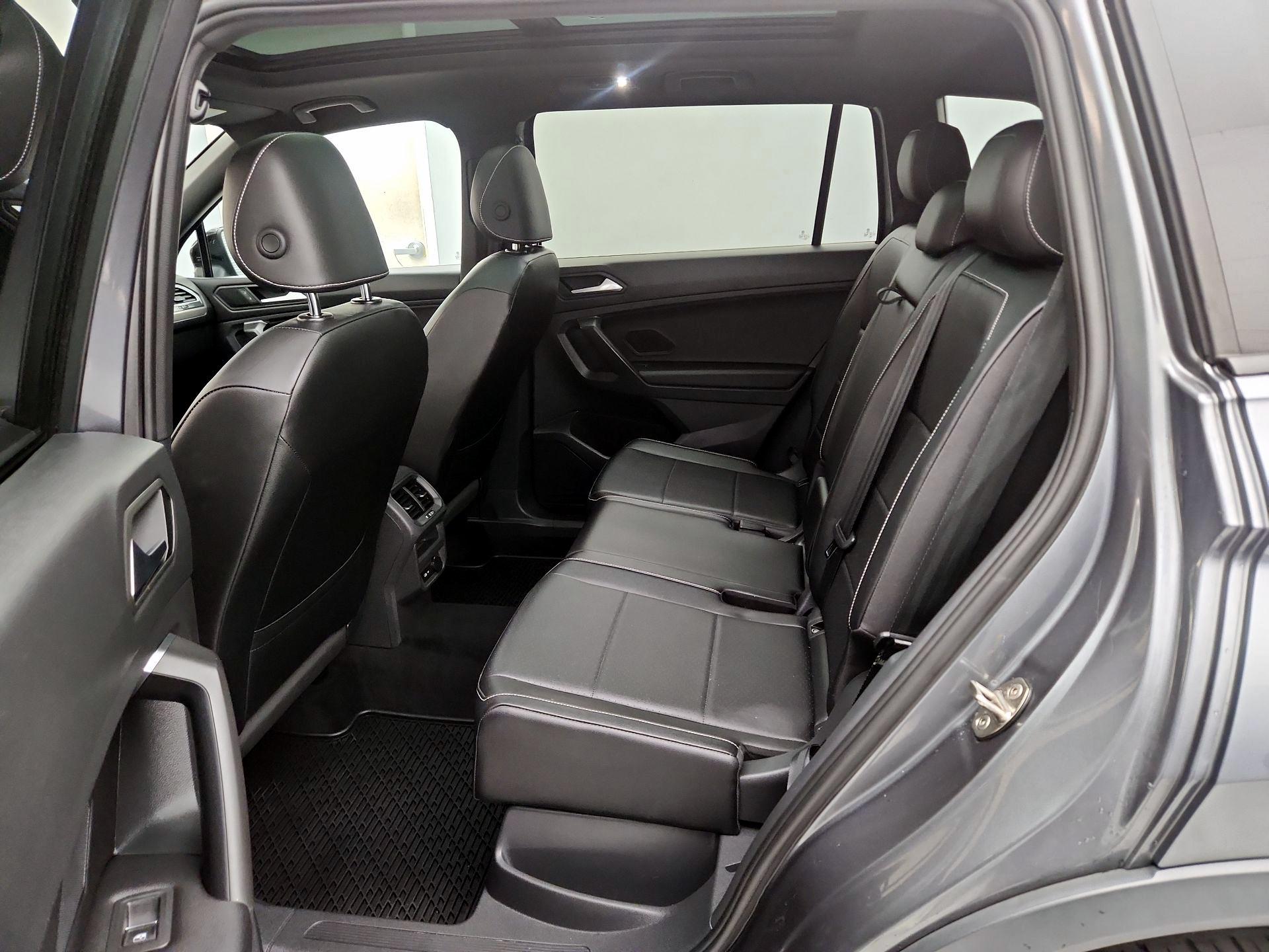 Thumbnail: 2021 Volkswagen Tiguan - 20