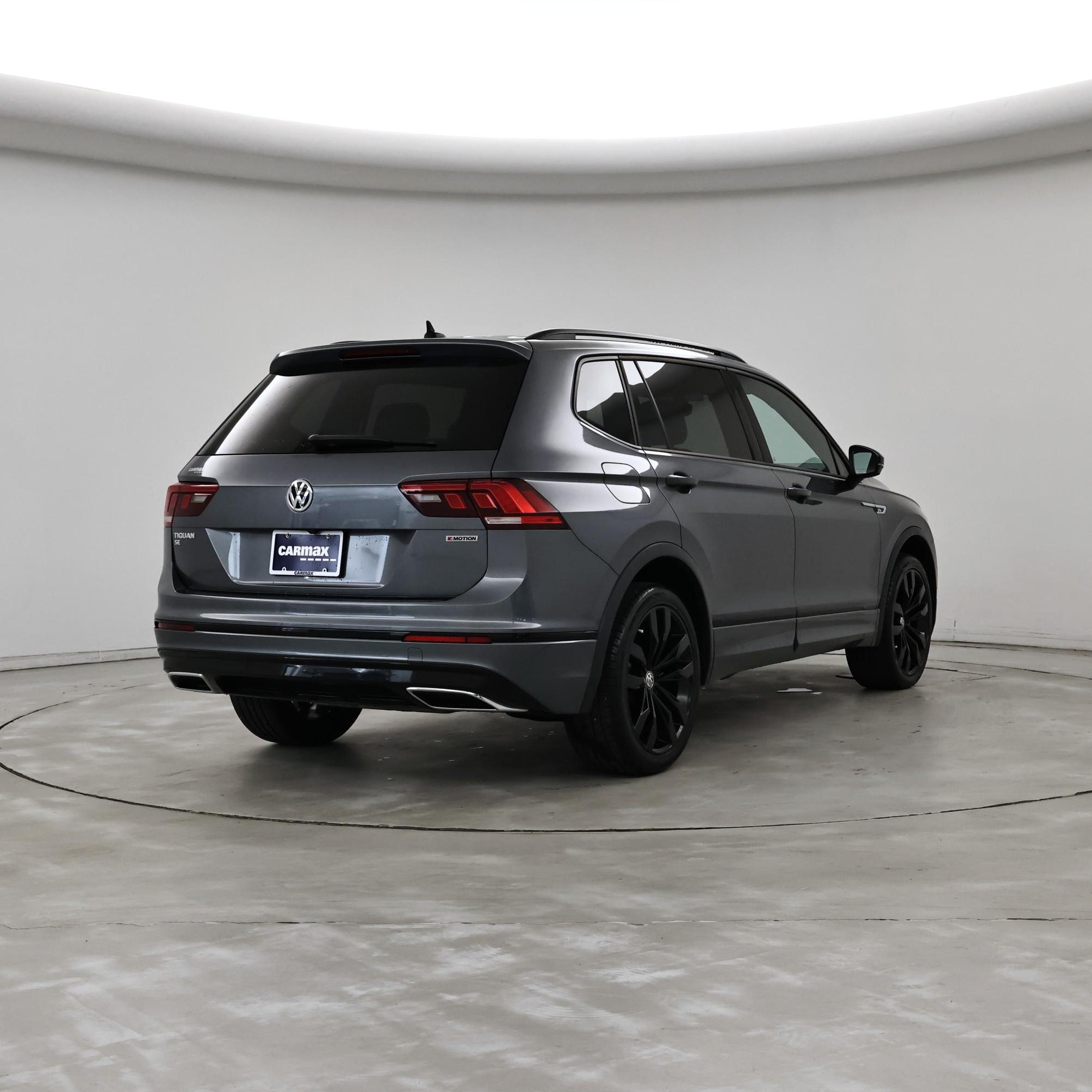 Thumbnail: 2021 Volkswagen Tiguan - 8