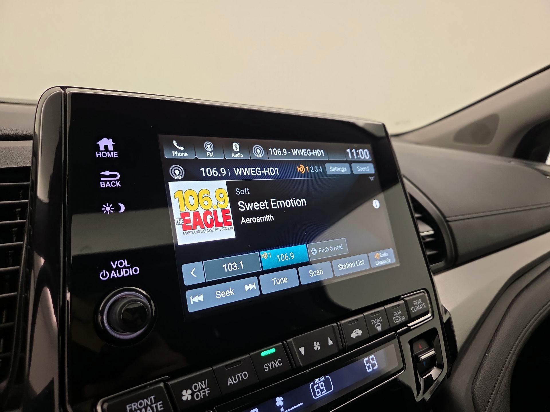 Thumbnail: 2022 Honda Odyssey - 15