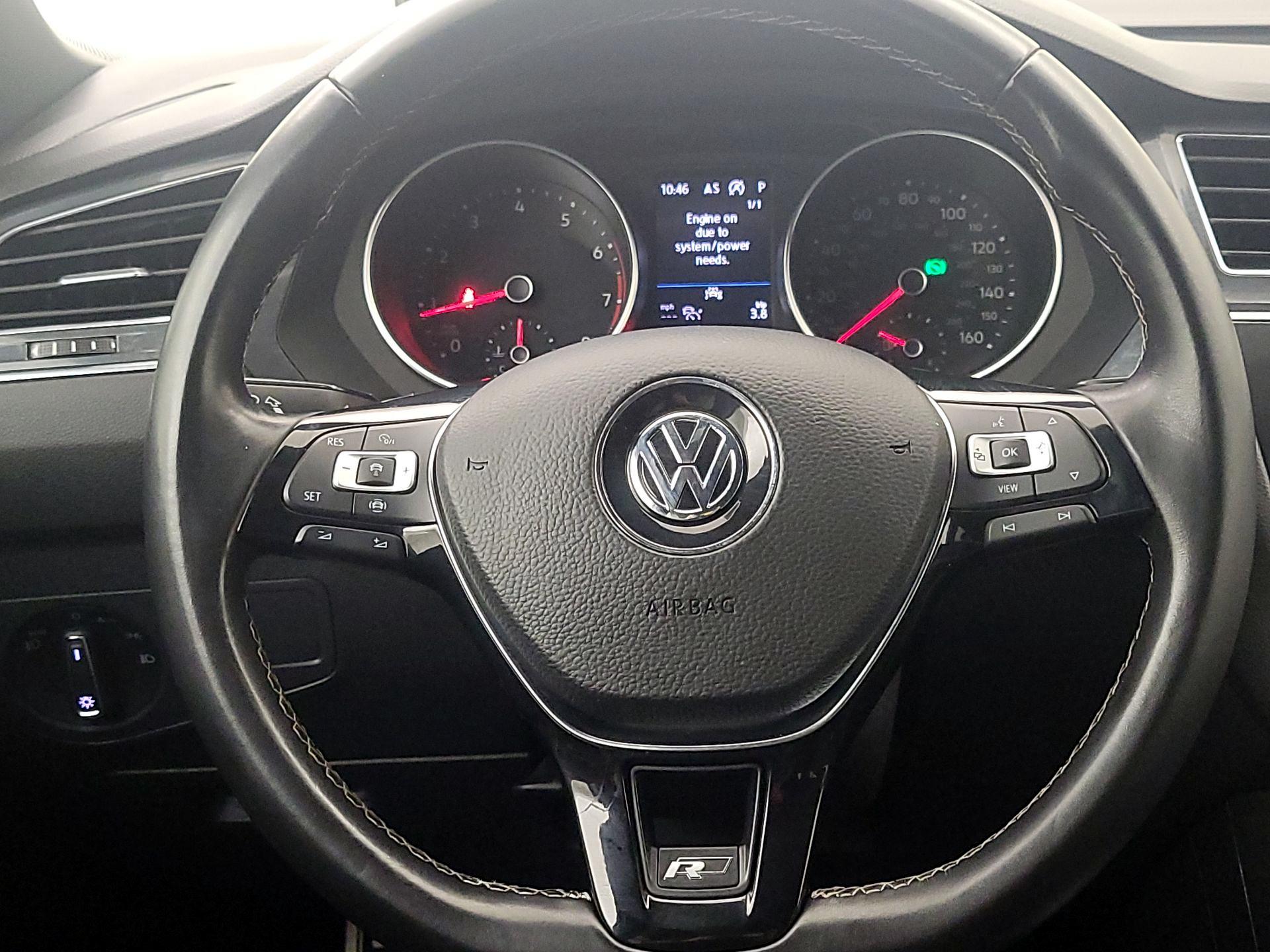 Thumbnail: 2021 Volkswagen Tiguan - 10