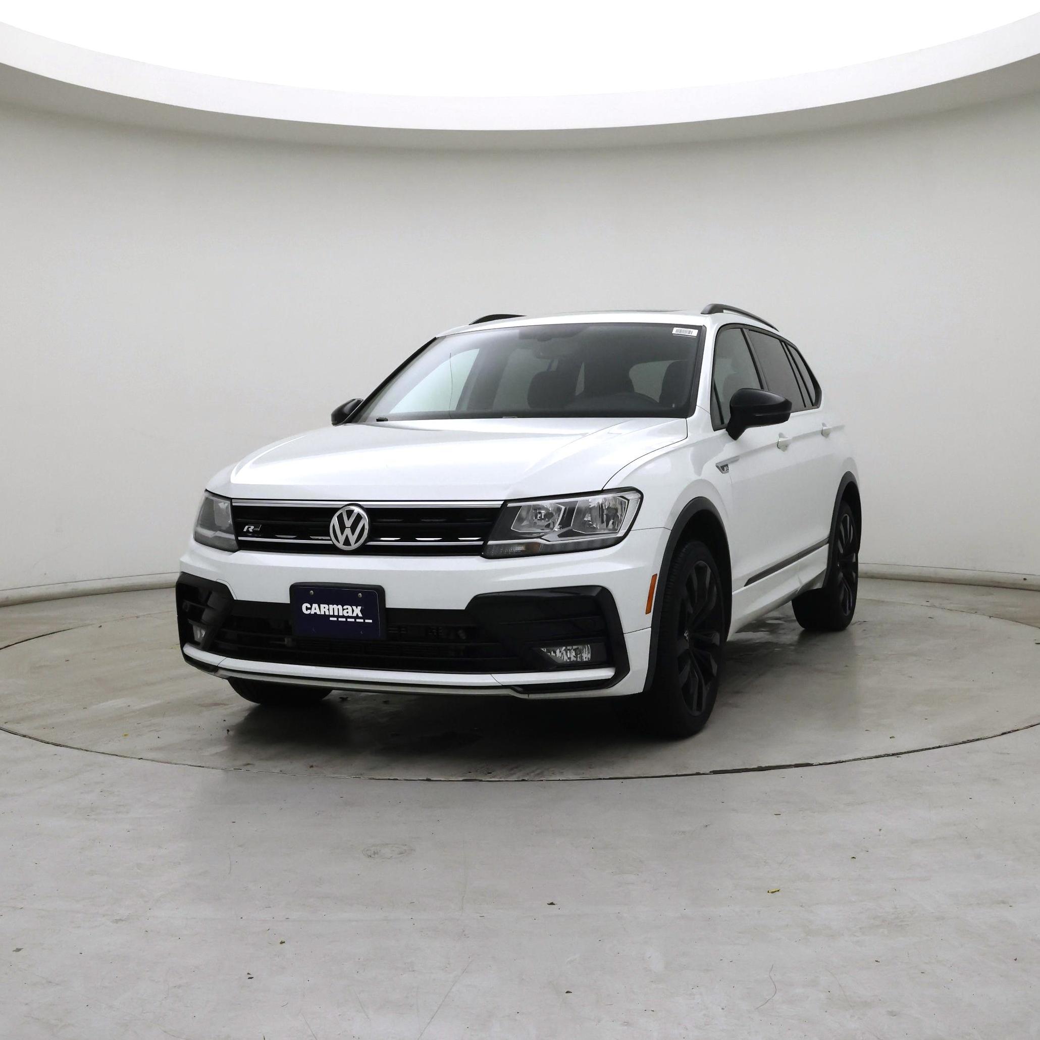 Thumbnail: 2021 Volkswagen Tiguan - 4